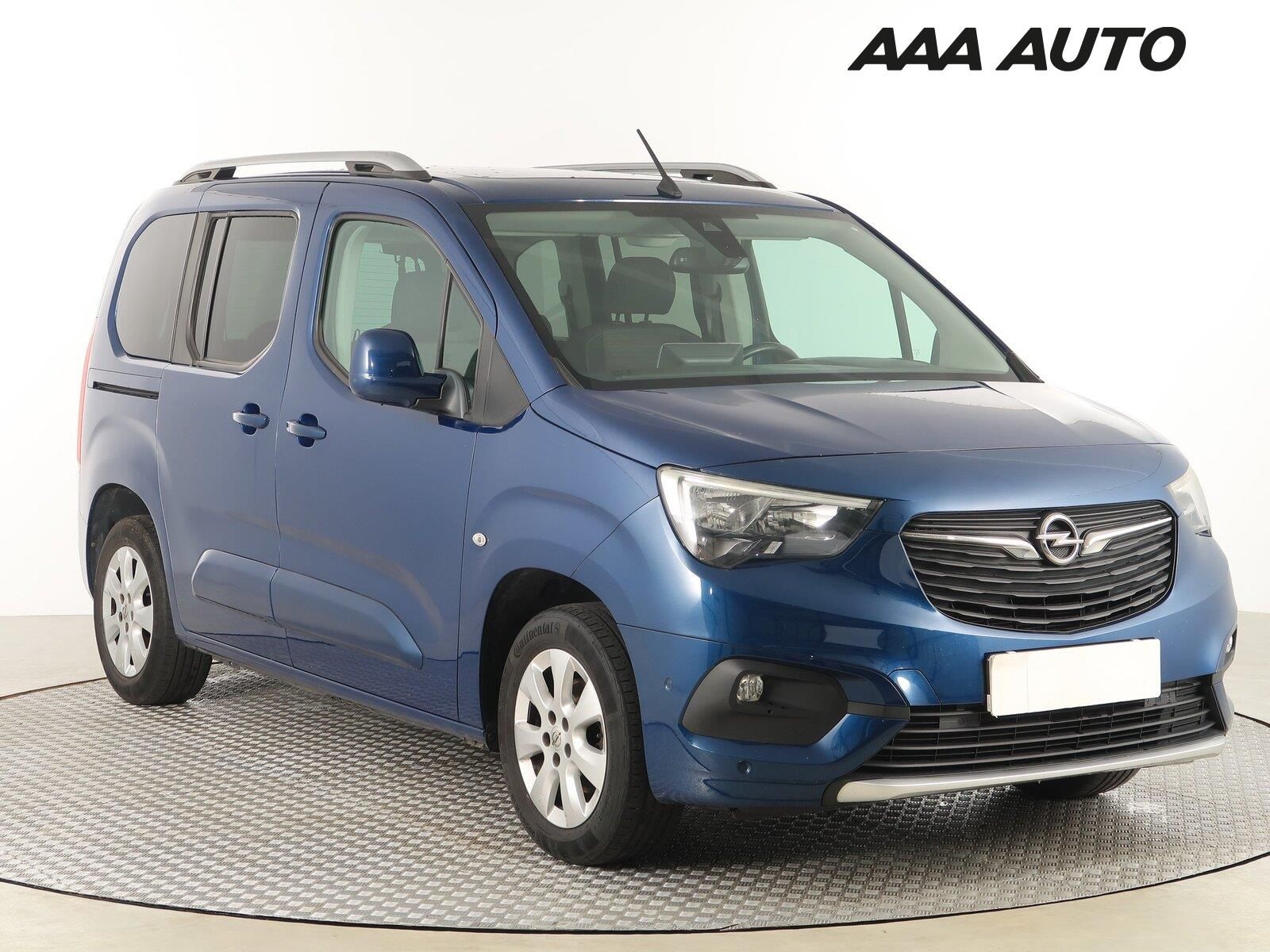 Opel Combo, 1.2 Turbo, 5Míst, ČR