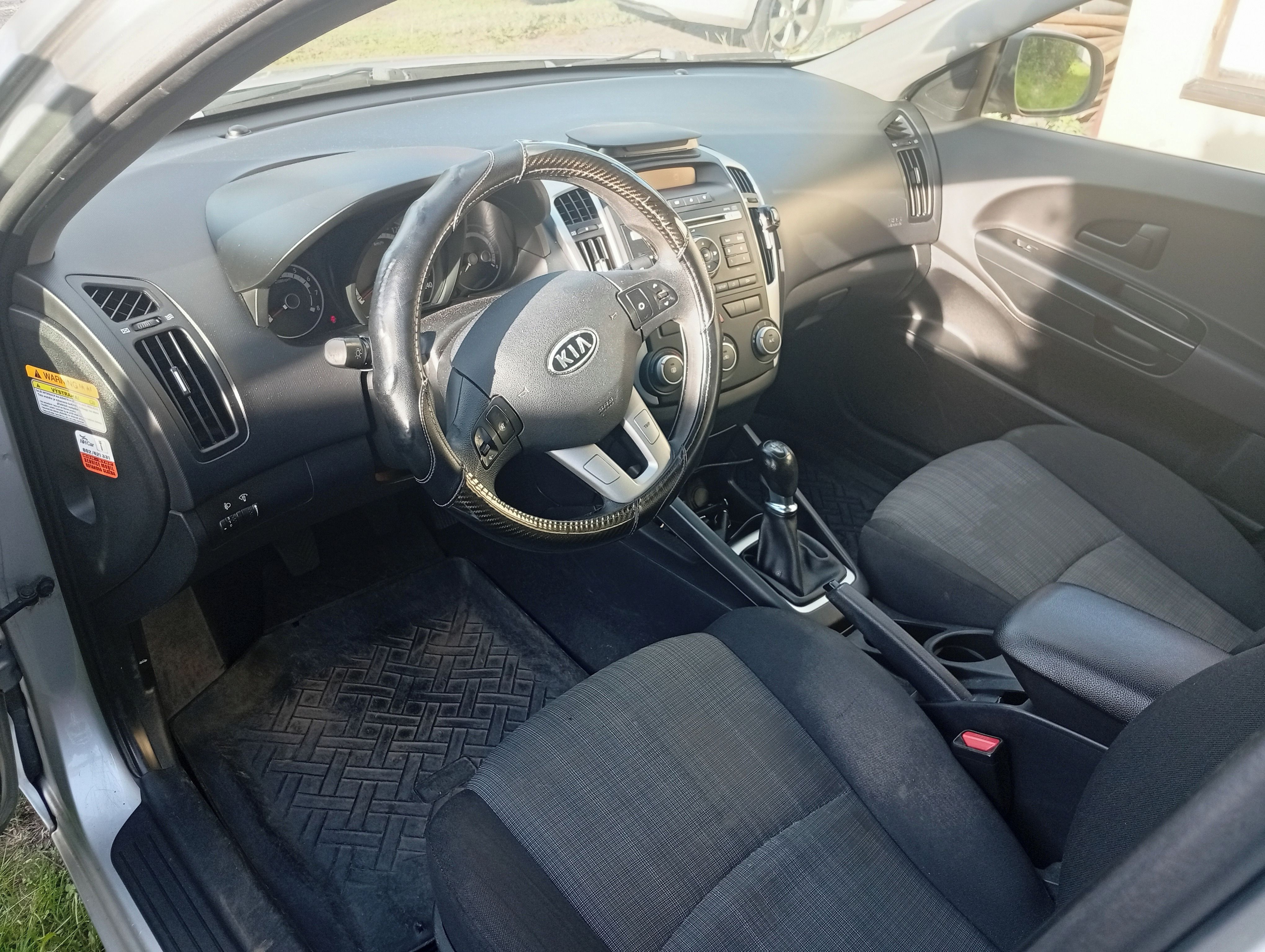 Kia Cee´d - fotka 5