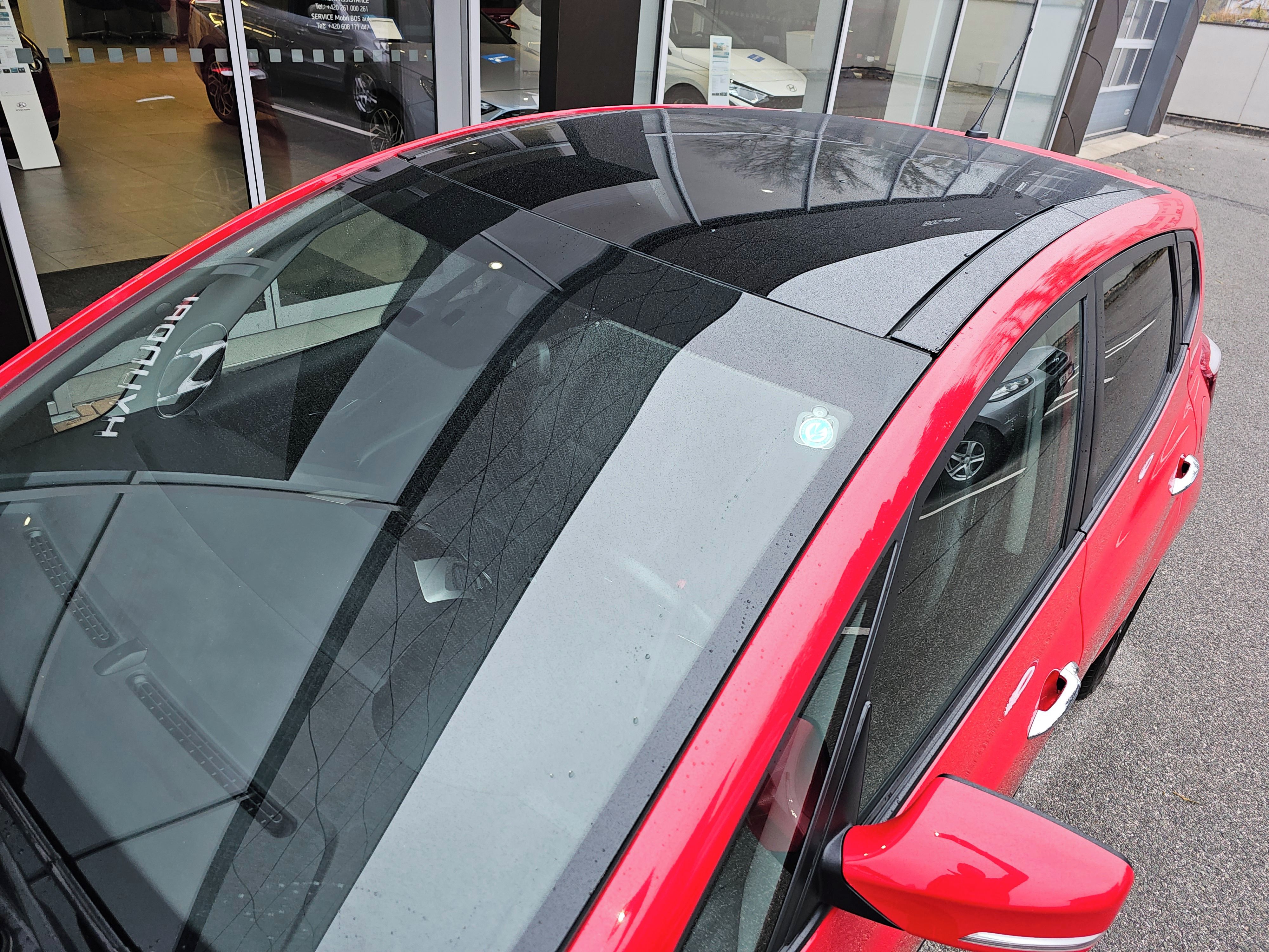 Hyundai ix20, 1,6i ,PREMIUM,PANORAMA,Navi,TZ - fotka 4
