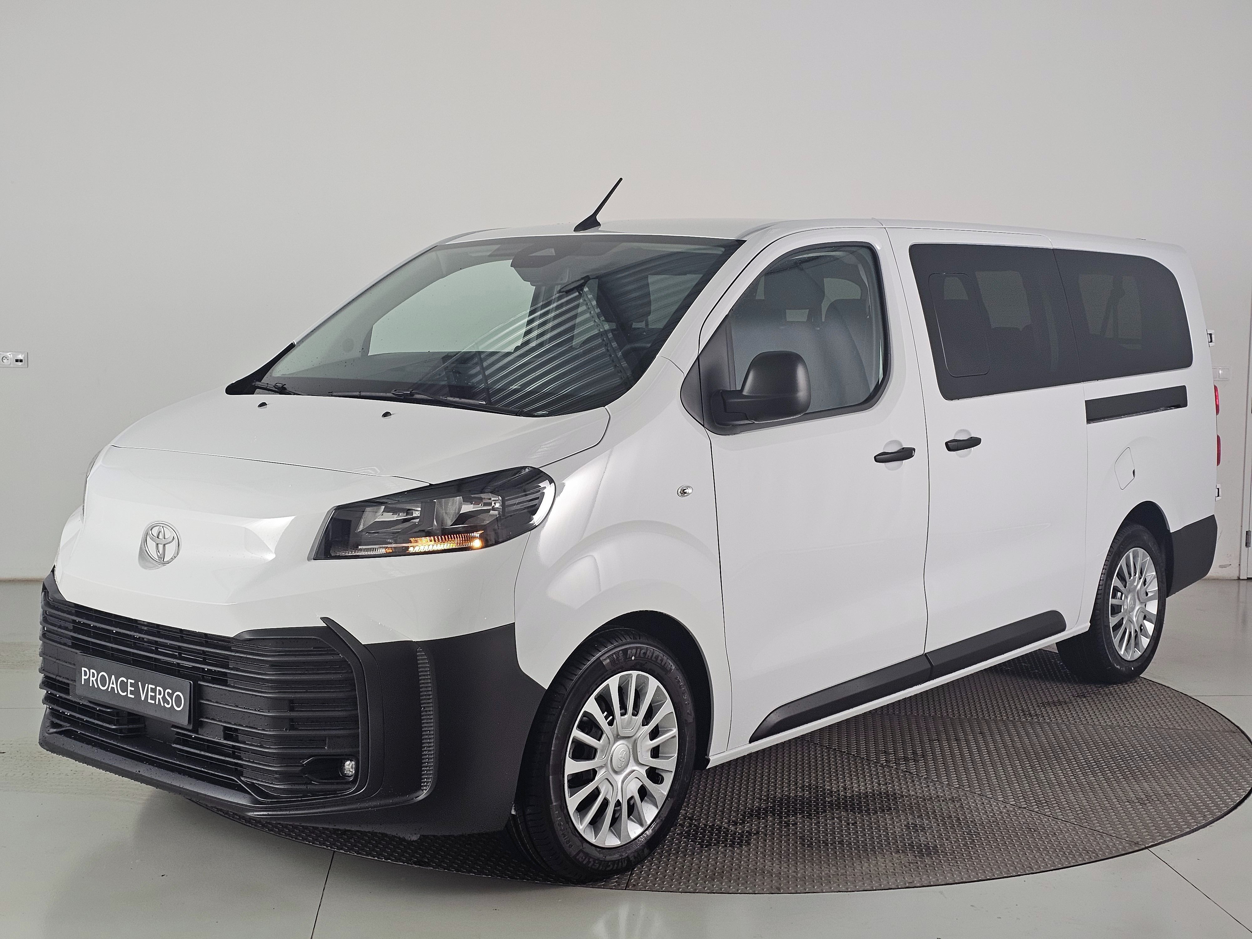 Toyota Proace Verso, L2, 2.2D, 110kW, 6MT, Combi 8S