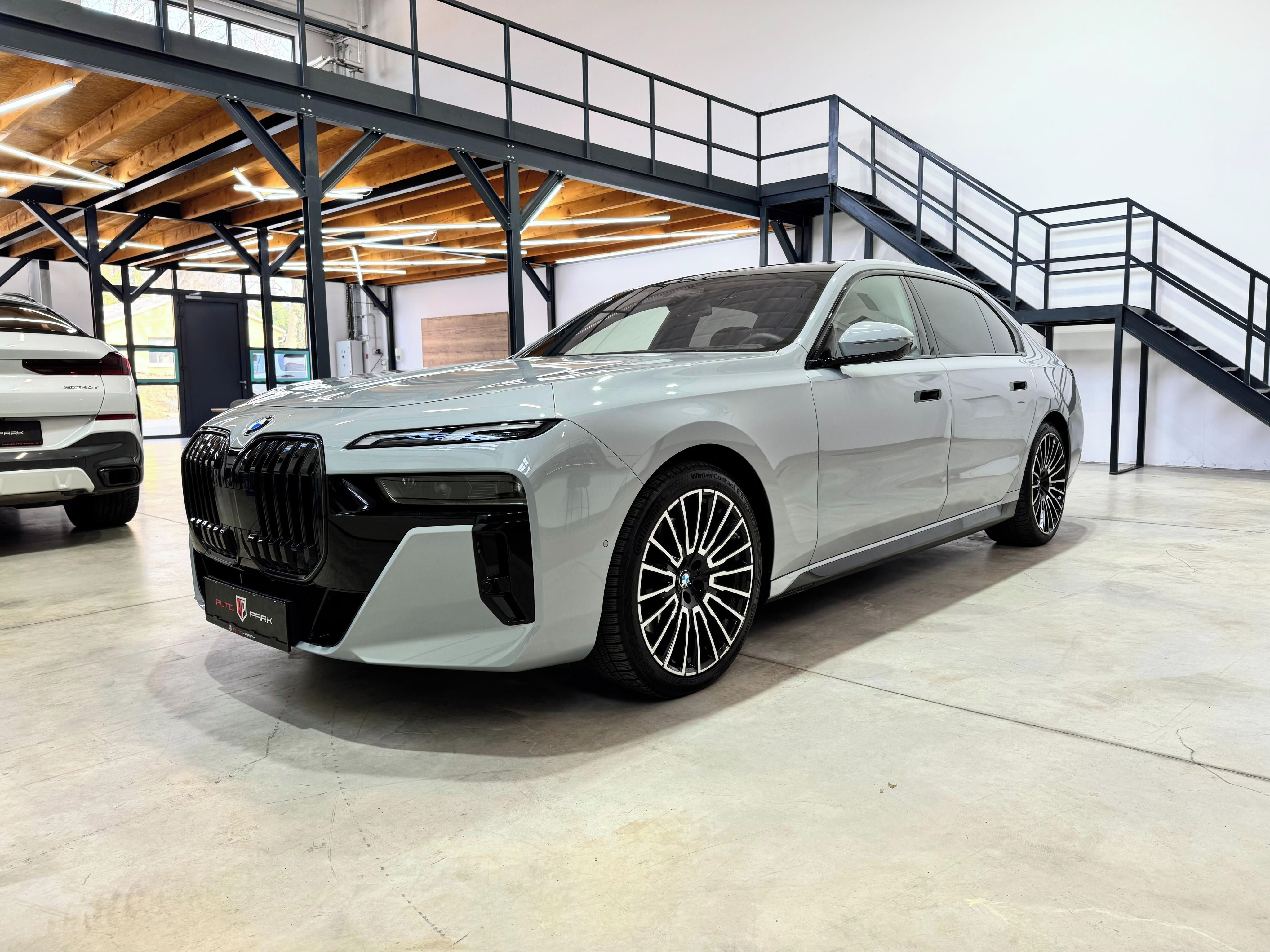 BMW Řada 7, BMW Rad 7 740d mHEV xDrive A/T