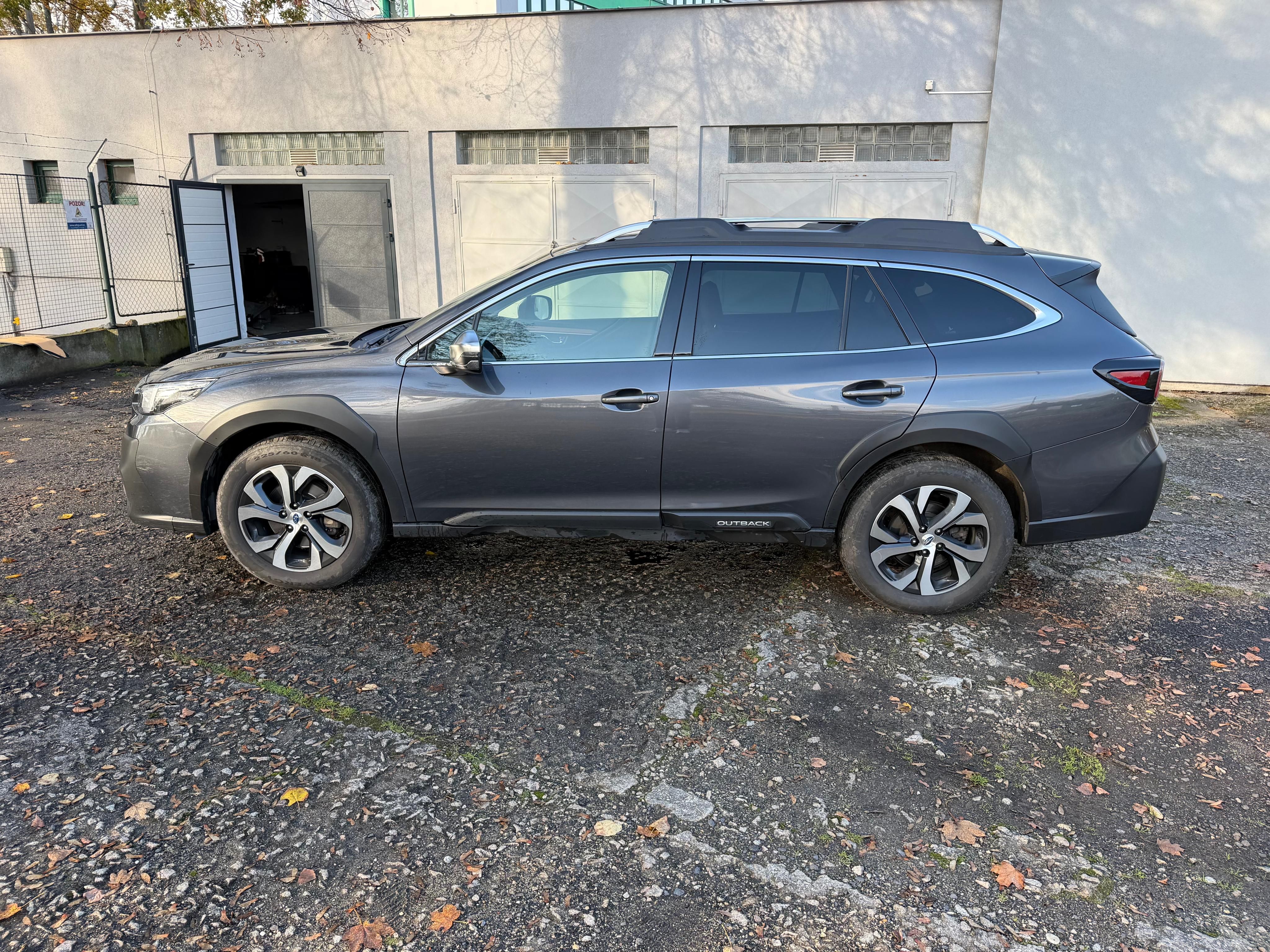 Subaru Outback, Touring 2,5 - fotka 2