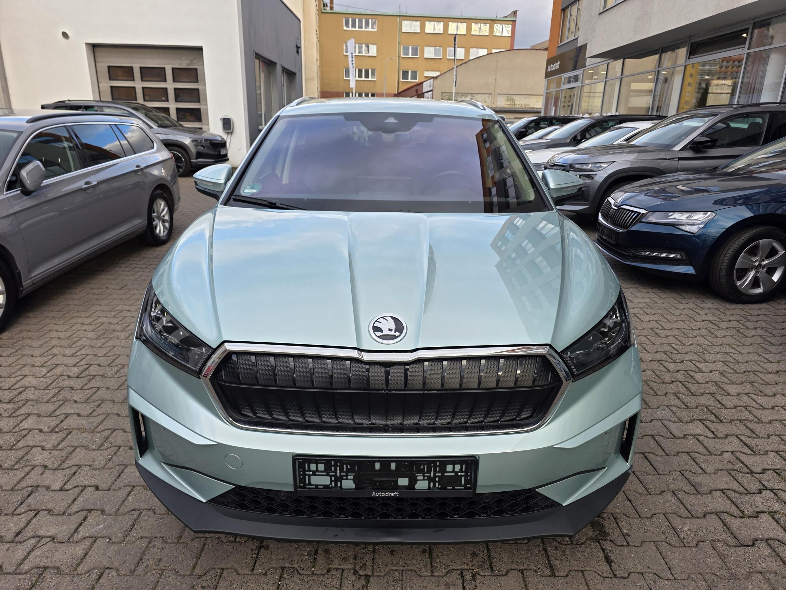Škoda Enyaq iV, iV 80x 195kW 4x4 / Tažné - fotka 4