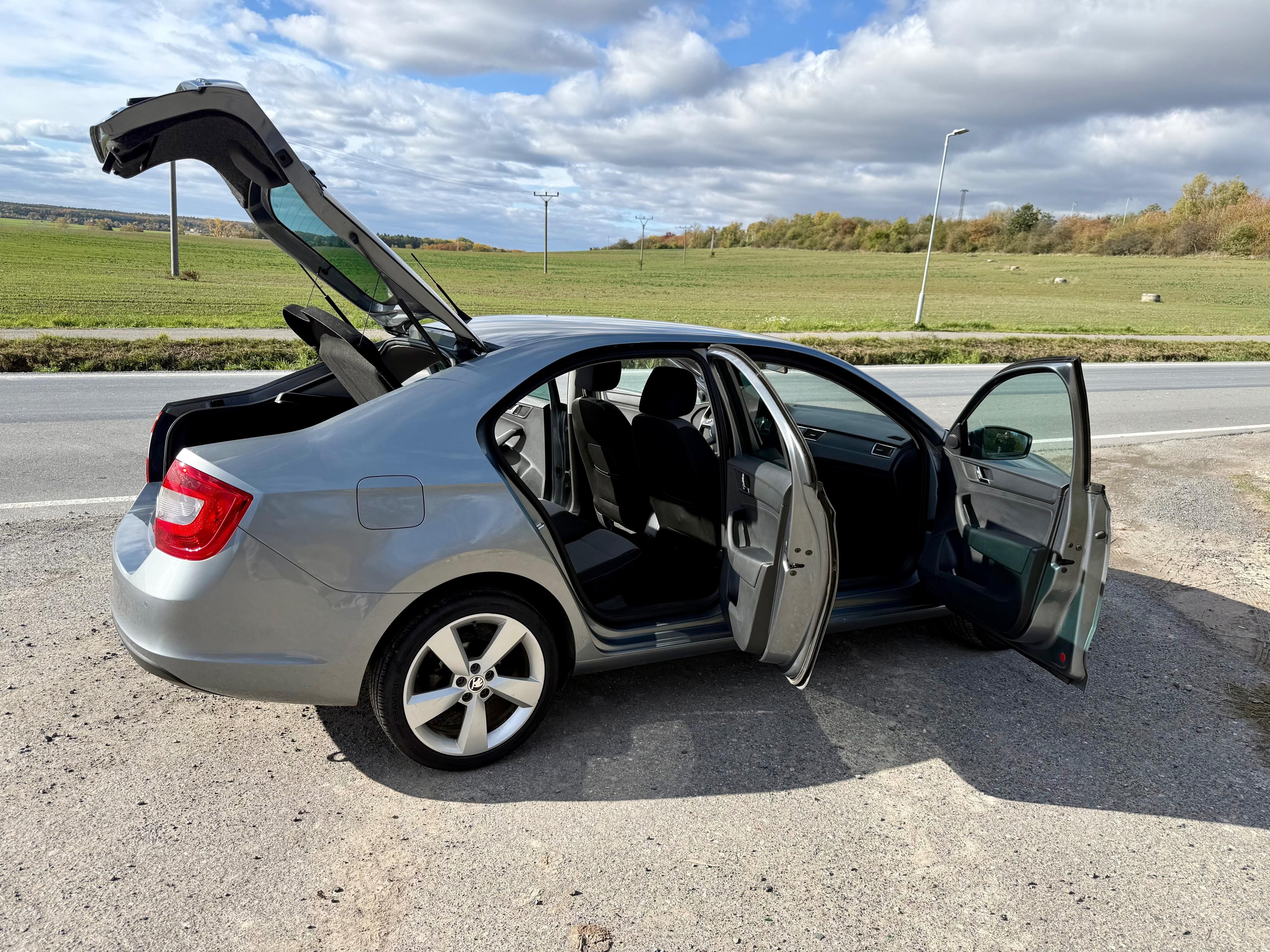 Škoda Rapid, 1.2 Tsi  Nové rozvody a STK - fotka 4