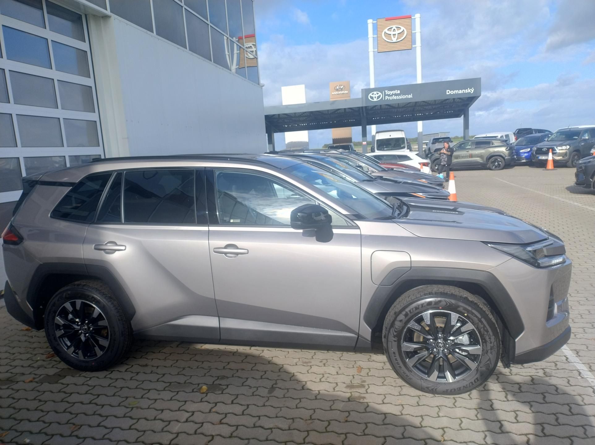 Toyota Rav4, 2.5 PHEV 4x4 Comfort Business - fotka 3