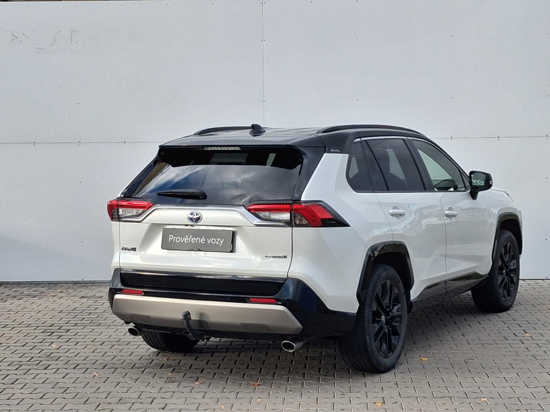 Toyota Rav4, 2.5 HSD e-CVT AWD Selection - fotka 2