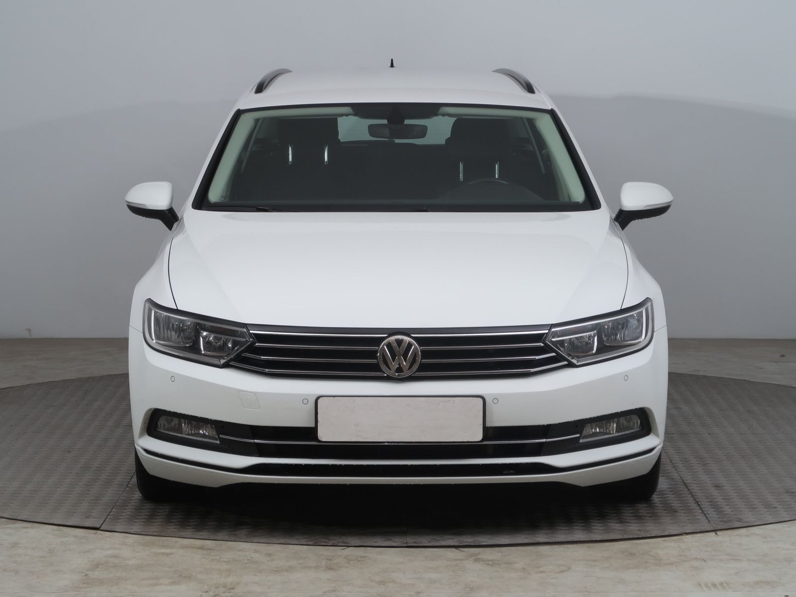 Volkswagen Passat, 2.0 TDI, Comfortline, Automat - fotka 2