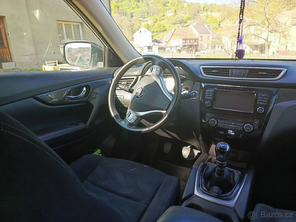 Nissan X-Trail, 2.0 diesel 4x4 - fotka 4