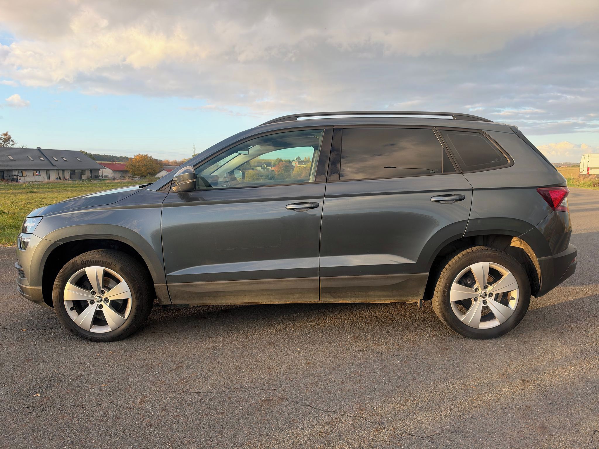 Škoda Karoq, 1,5 TSI 110 kW ELEGANCE - fotka 2
