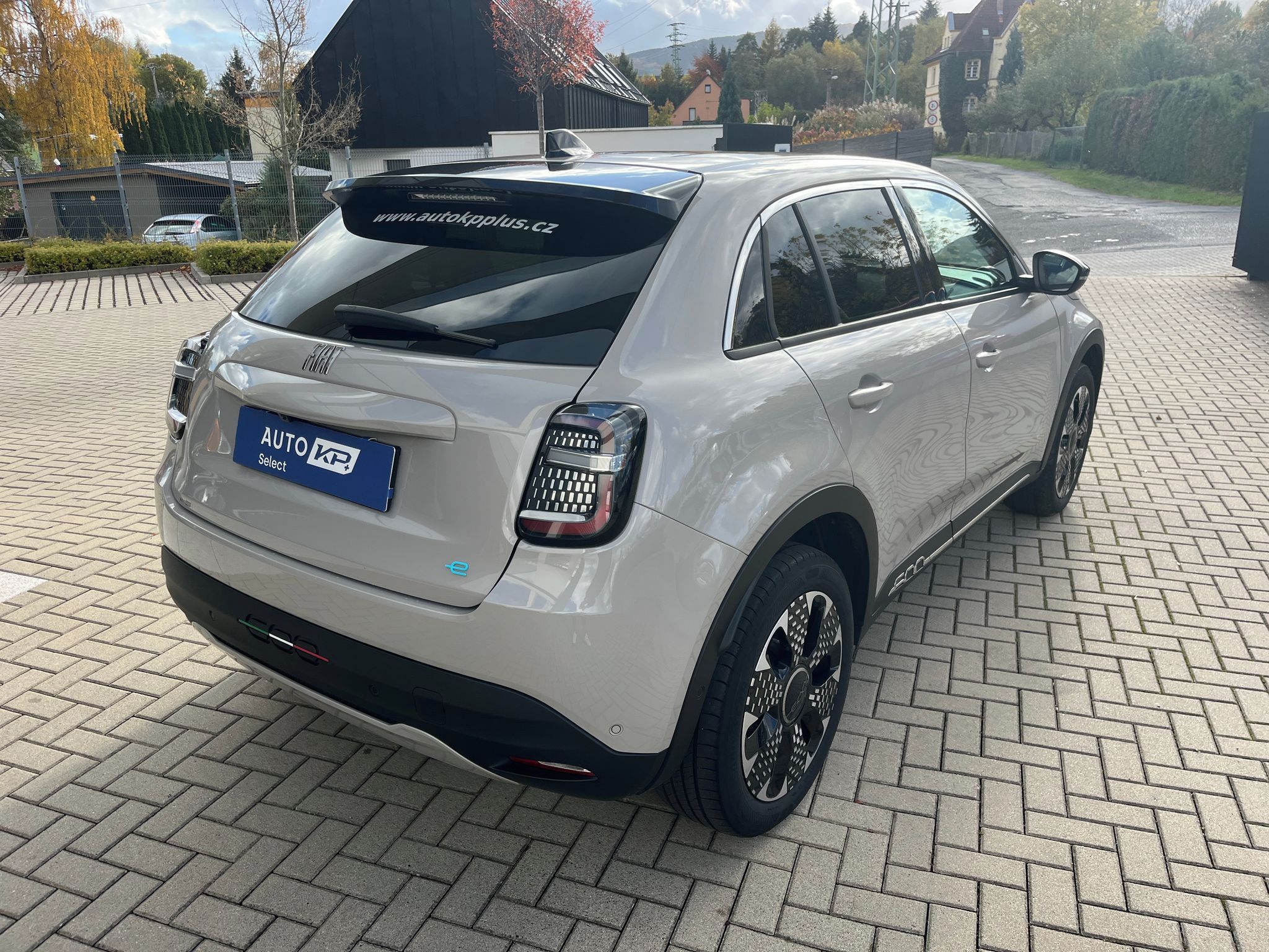 Fiat 600e, La Prima BEV 54kWh 156k - fotka 6