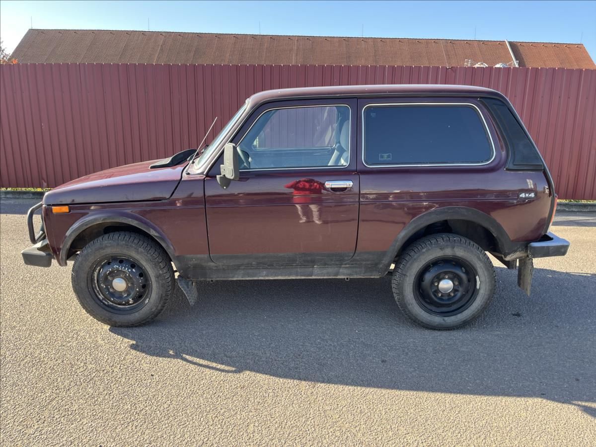 Lada Niva, 1,7 i PRAKTIK 2MÍSTA 4x4 TAŽNÉ - fotka 4