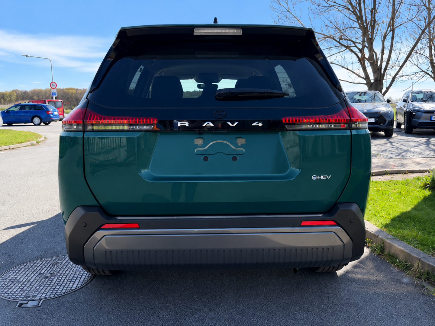 Toyota Rav4, 2.5 Hybrid Comfort 4x2 - fotka 4