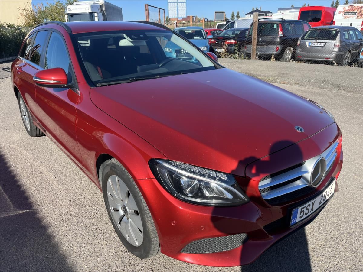 Mercedes-Benz Třídy C, 2,1 250d 150KW 4MATIC LED DPH - fotka 3