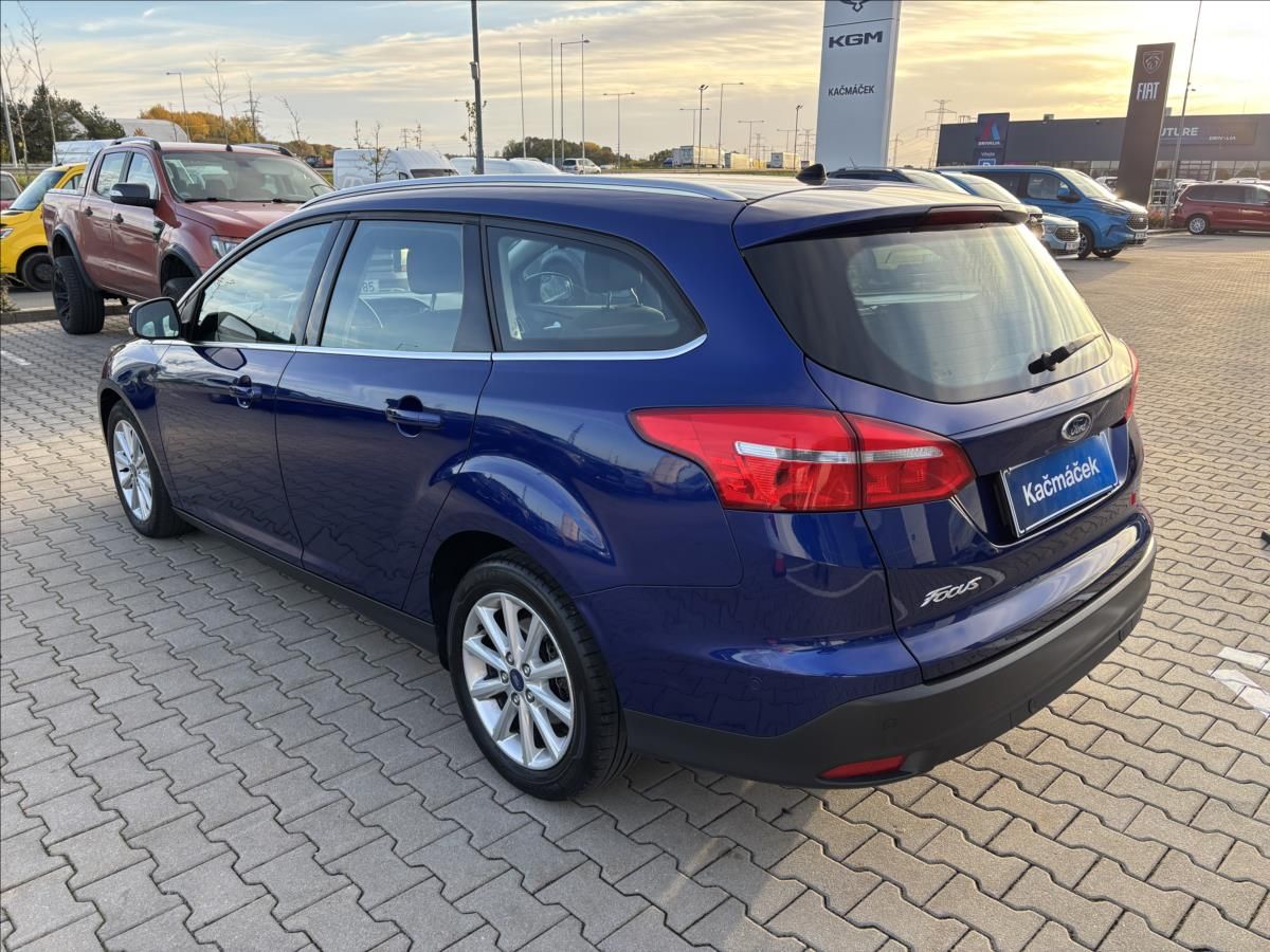 Ford Focus, 1,5 TDCI 88kW Titanium - fotka 3
