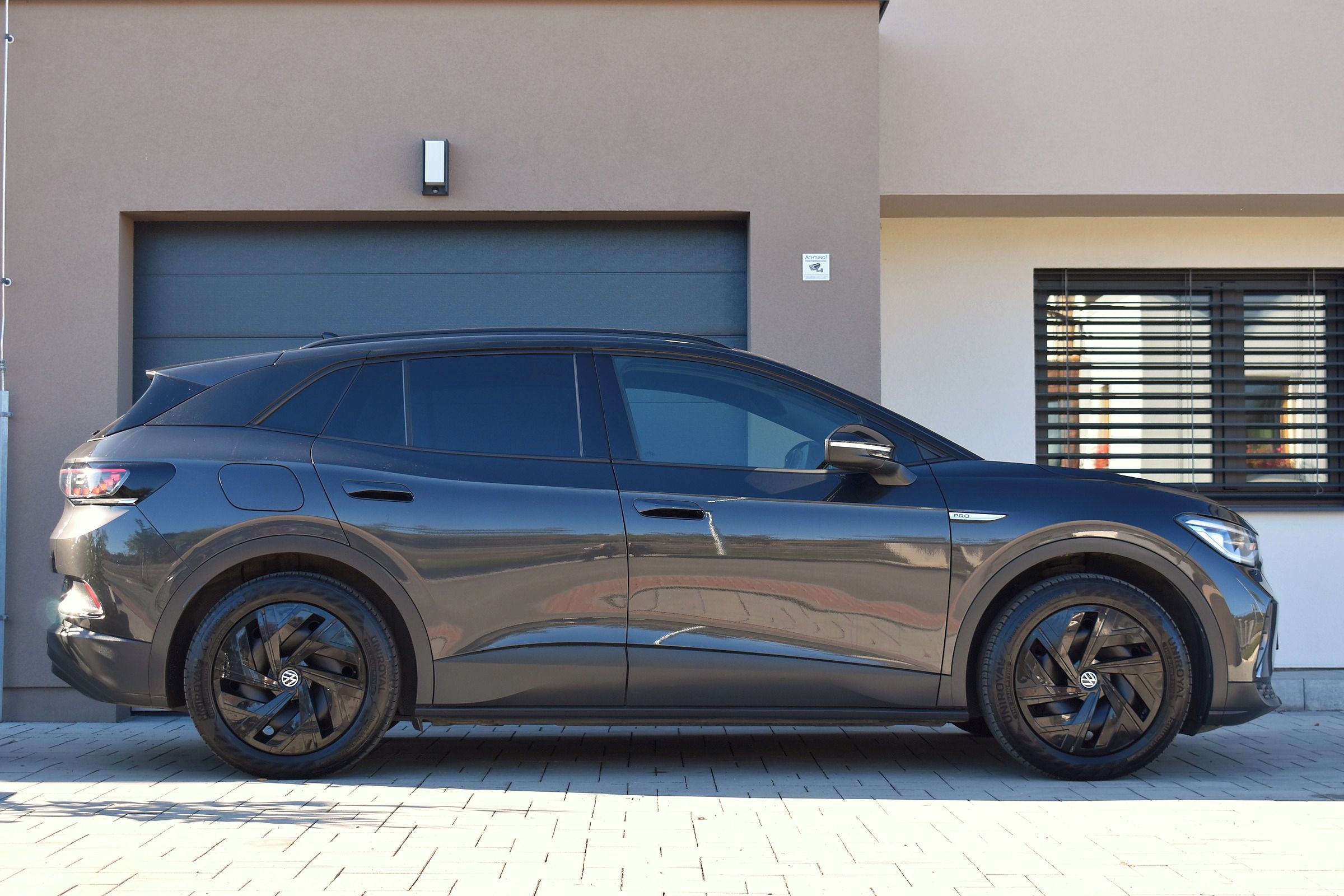 Volkswagen ID.4, 77kWh AVILOO 92,2% Matrix - fotka 5
