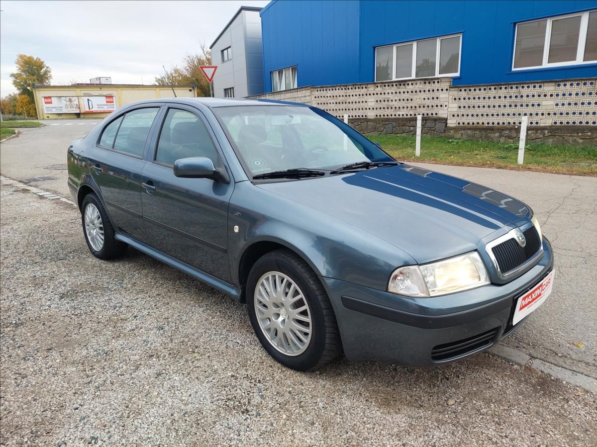 Škoda Octavia, 1,9 TDi Elegance - fotka 3