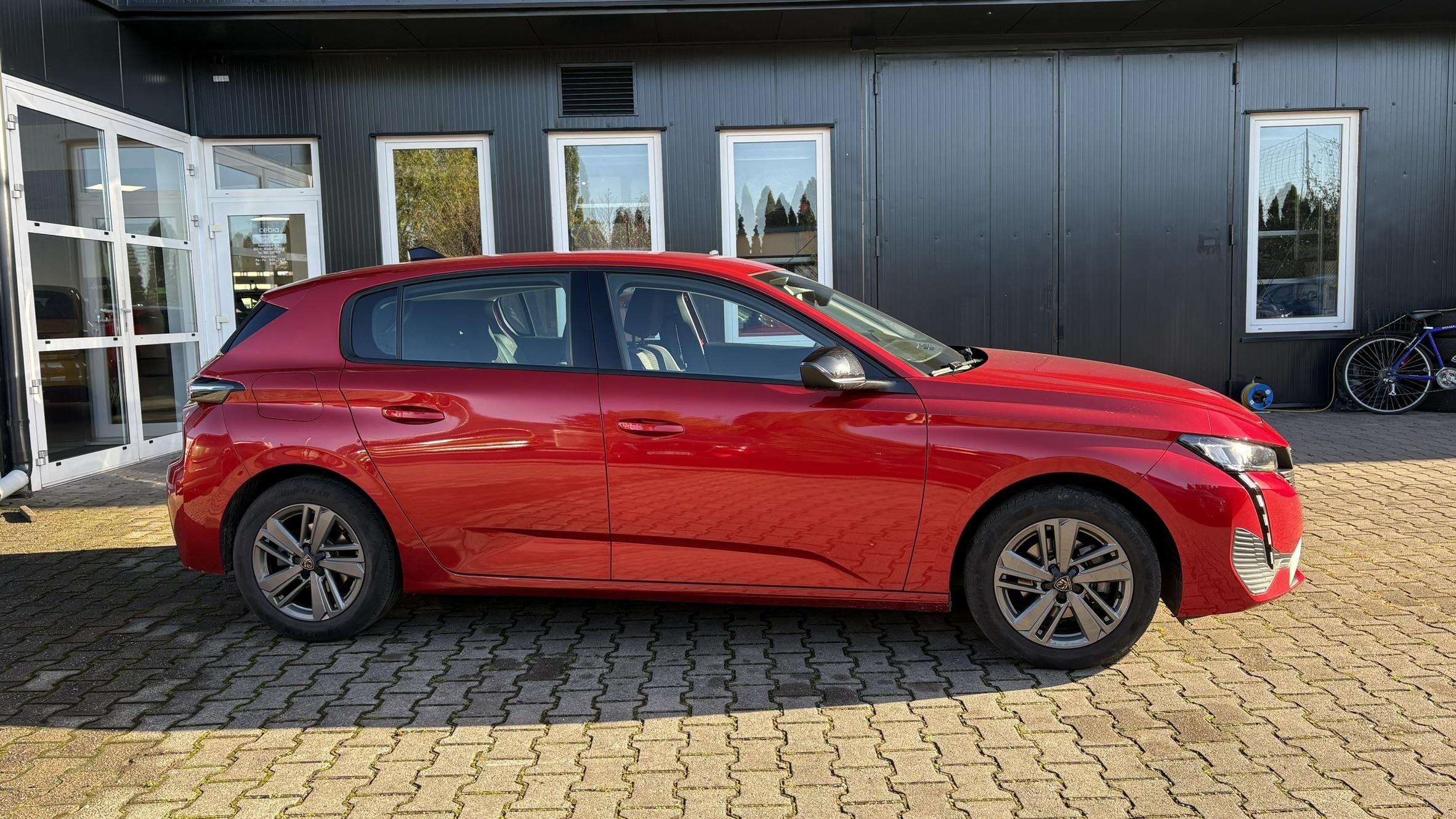 Peugeot 308, 1.2 130k Active - fotka 6