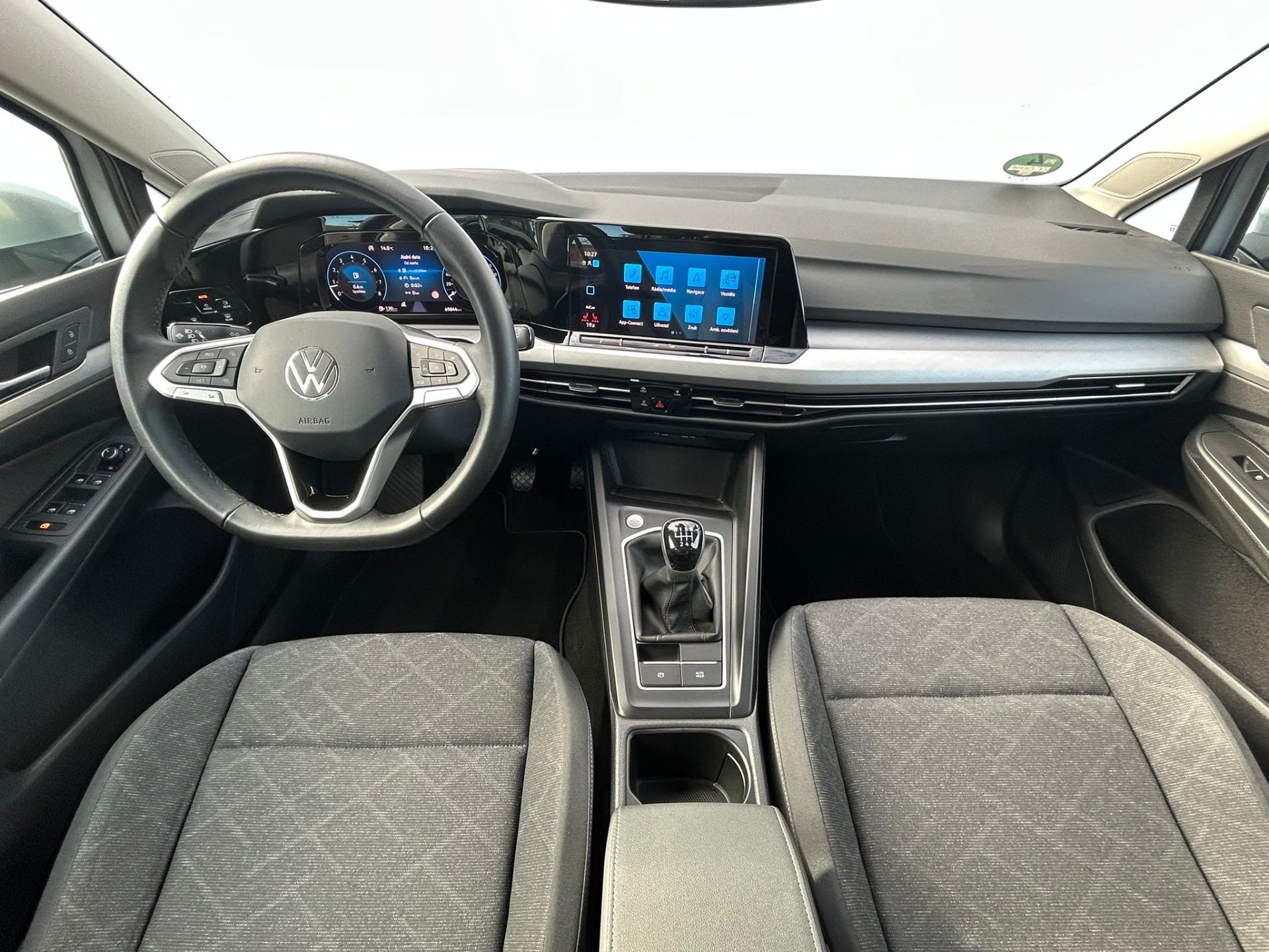 Volkswagen Golf, 1.5 TSI 110kW LED MANUÁL - fotka 5