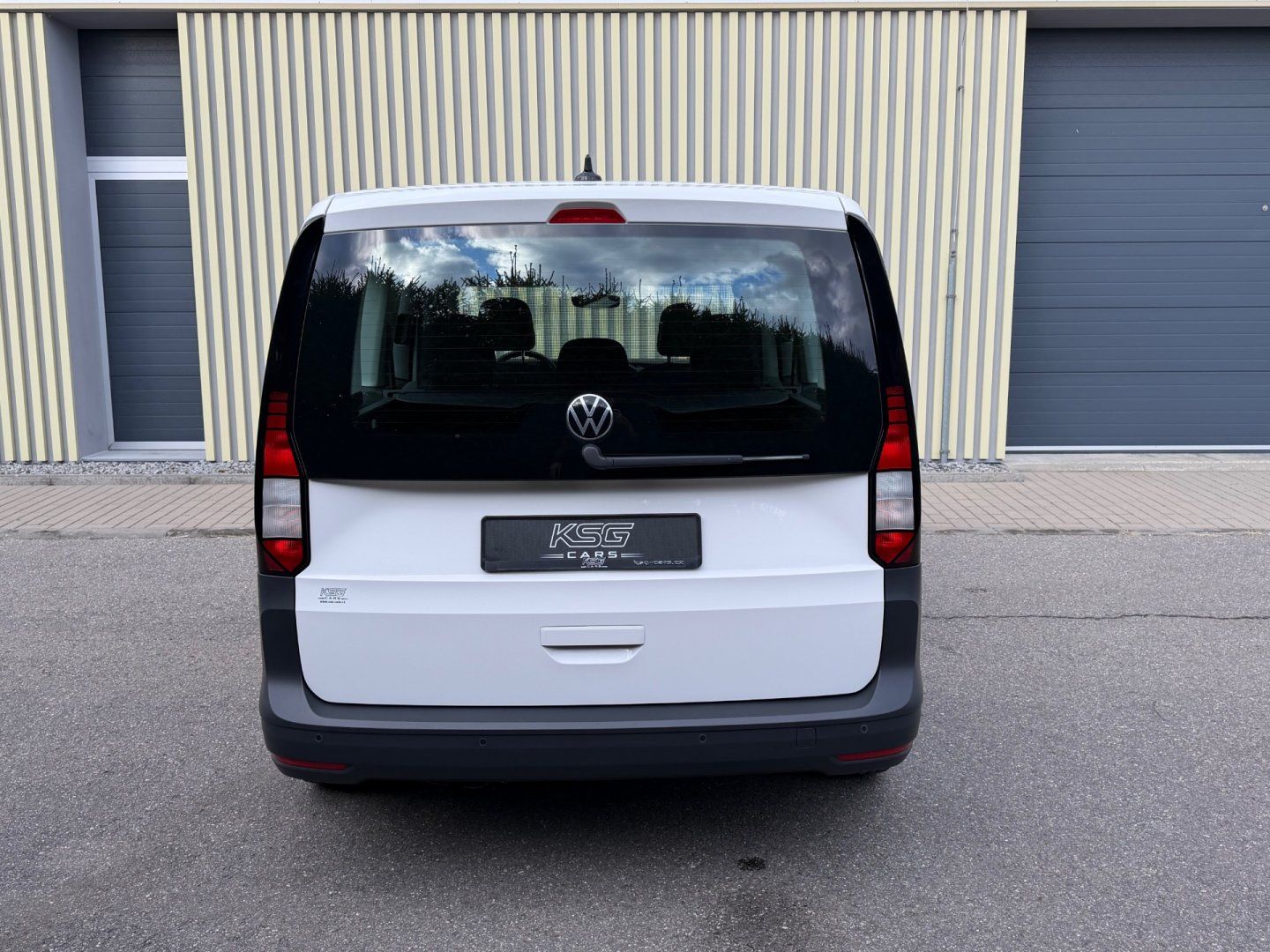 Volkswagen Caddy, 2.0TDi 1.maj.! REZERVACE - fotka 6