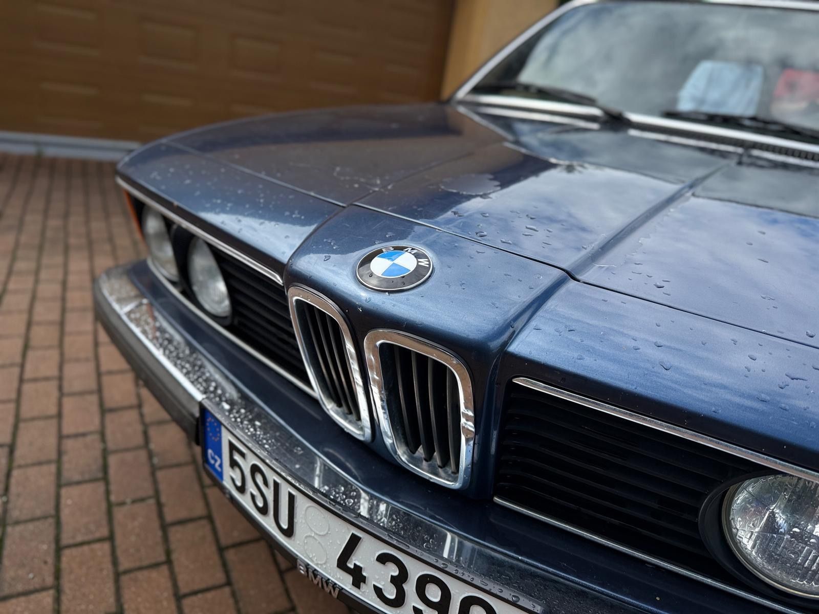 BMW Řada 7, BMW 732 i  e23 , 3,2l - fotka 2
