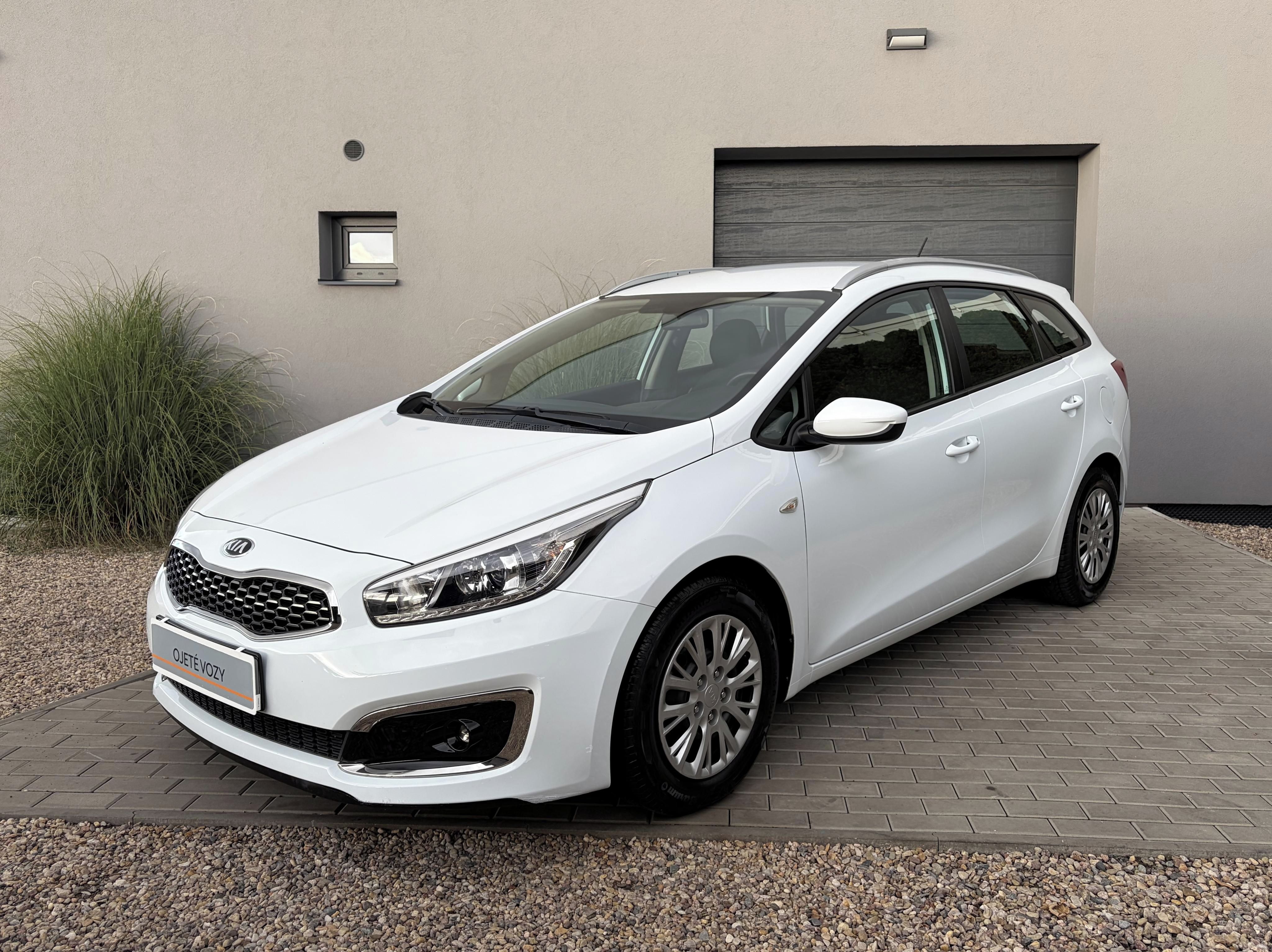 Kia Cee´d, 1.4 CRDI 66kW, Výhřev volantu