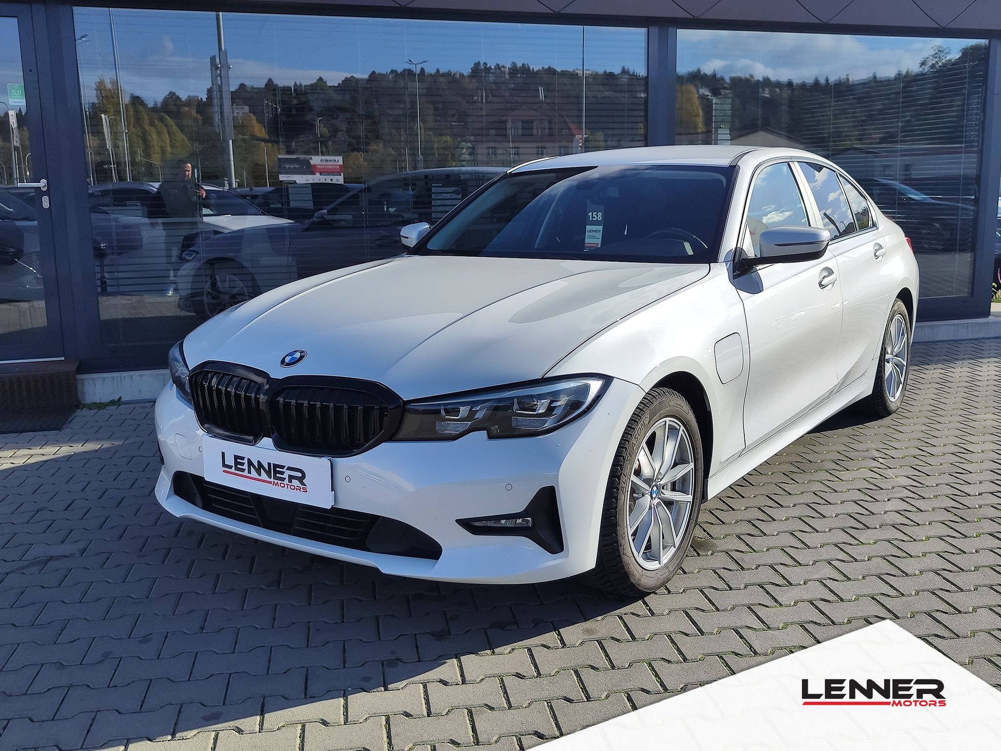 BMW Řada 3, E330/215kW Sportline AT PHEV