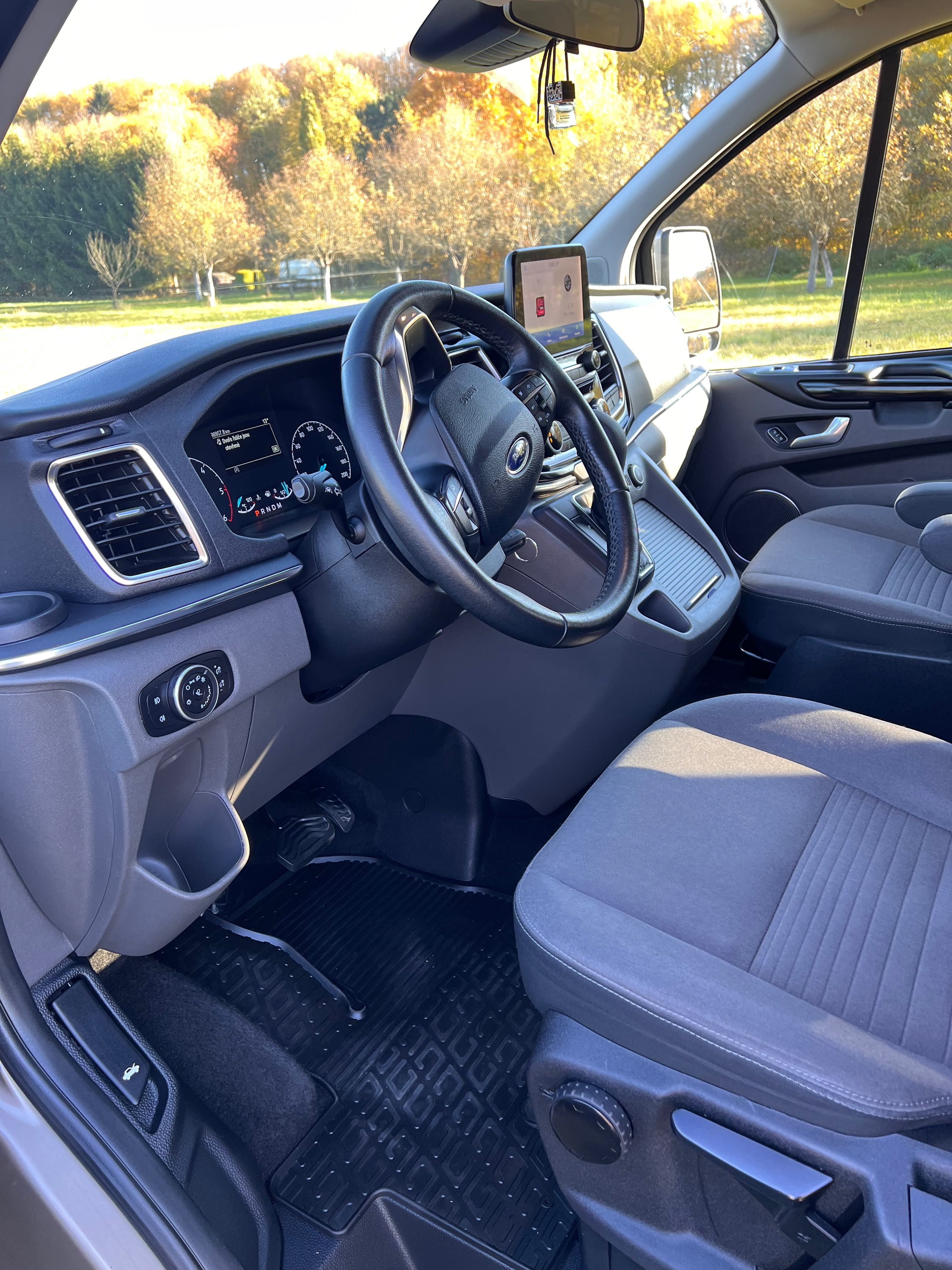 Ford Tourneo Custom, Ford Tourneo Custom, - fotka 4