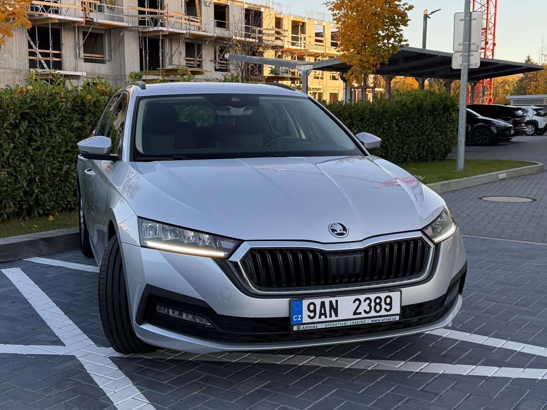 Škoda Octavia, 2.0 TDi 85 kW - fotka 5