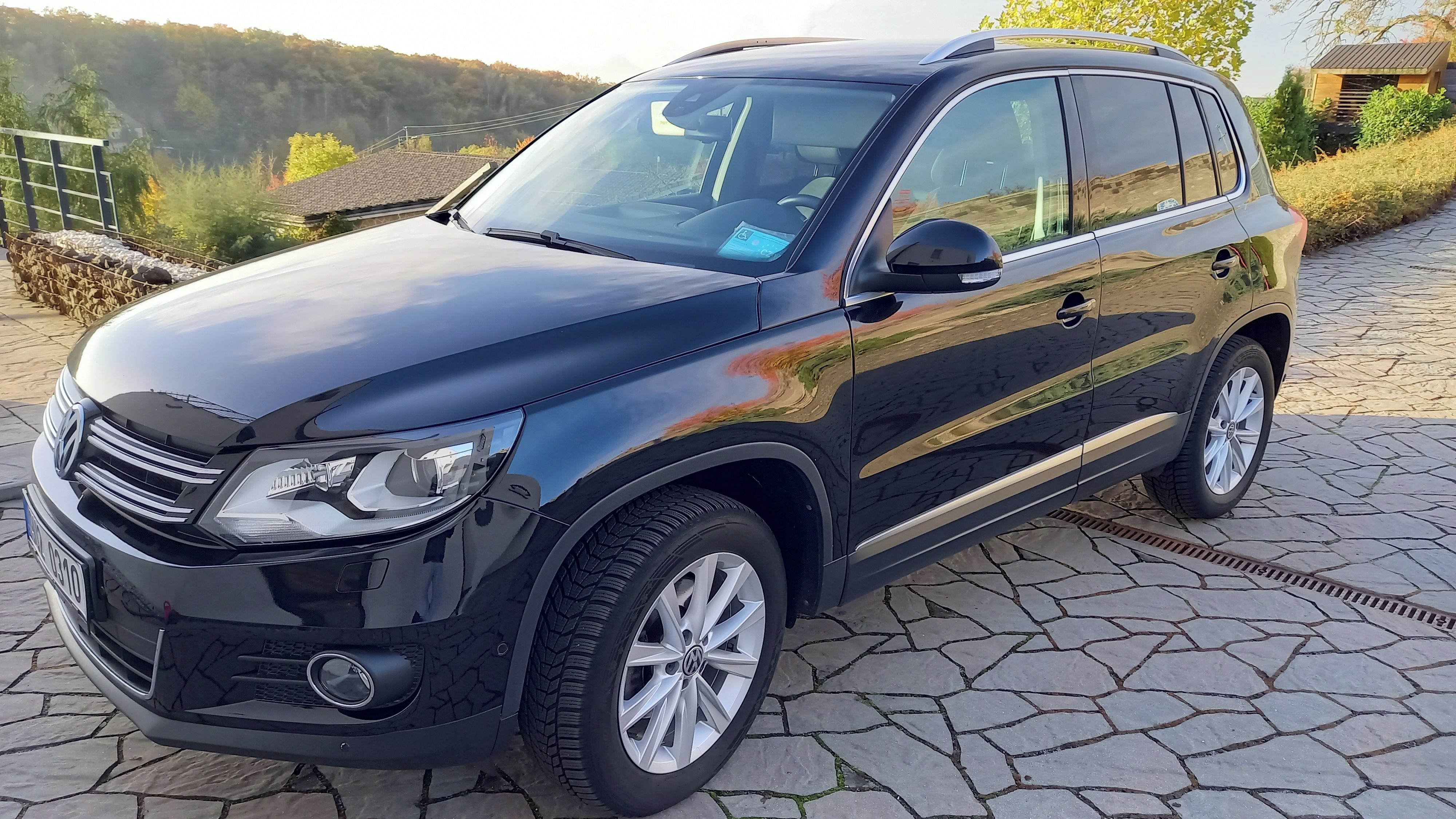 Volkswagen Tiguan, Tiguan Sport & Styl 2,0TDI ČR - fotka 2