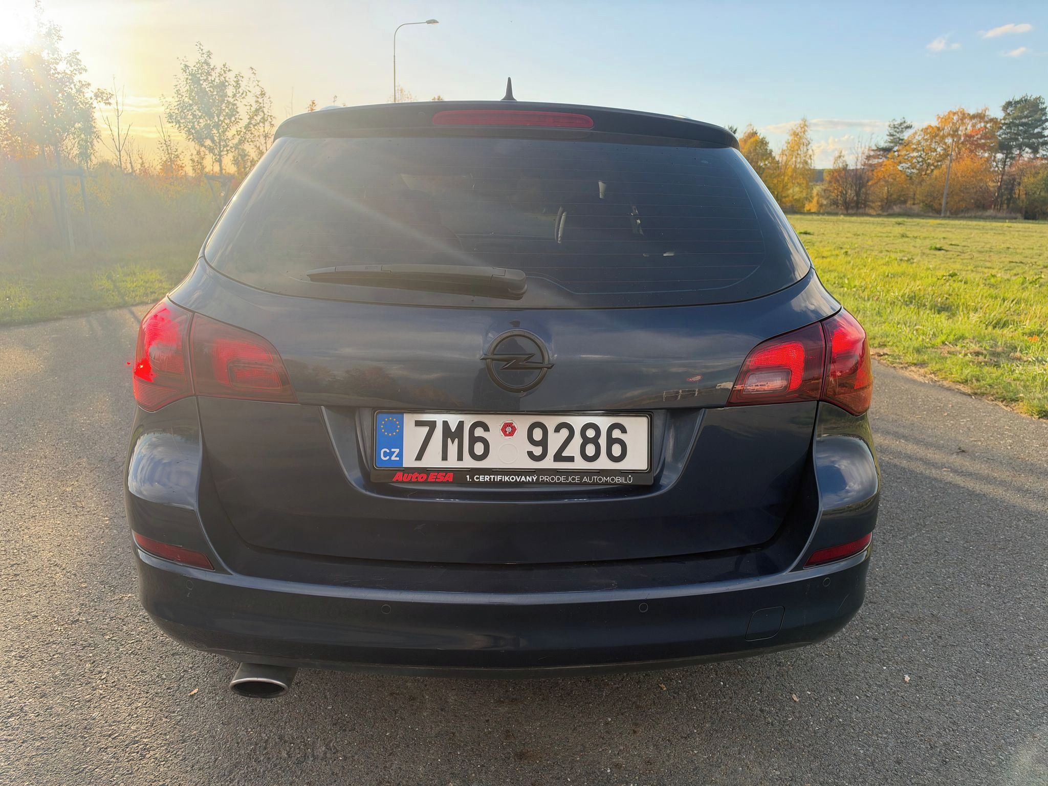 Opel Astra, 2,0 Tdi  121 kW  Sport TOURER - fotka 4