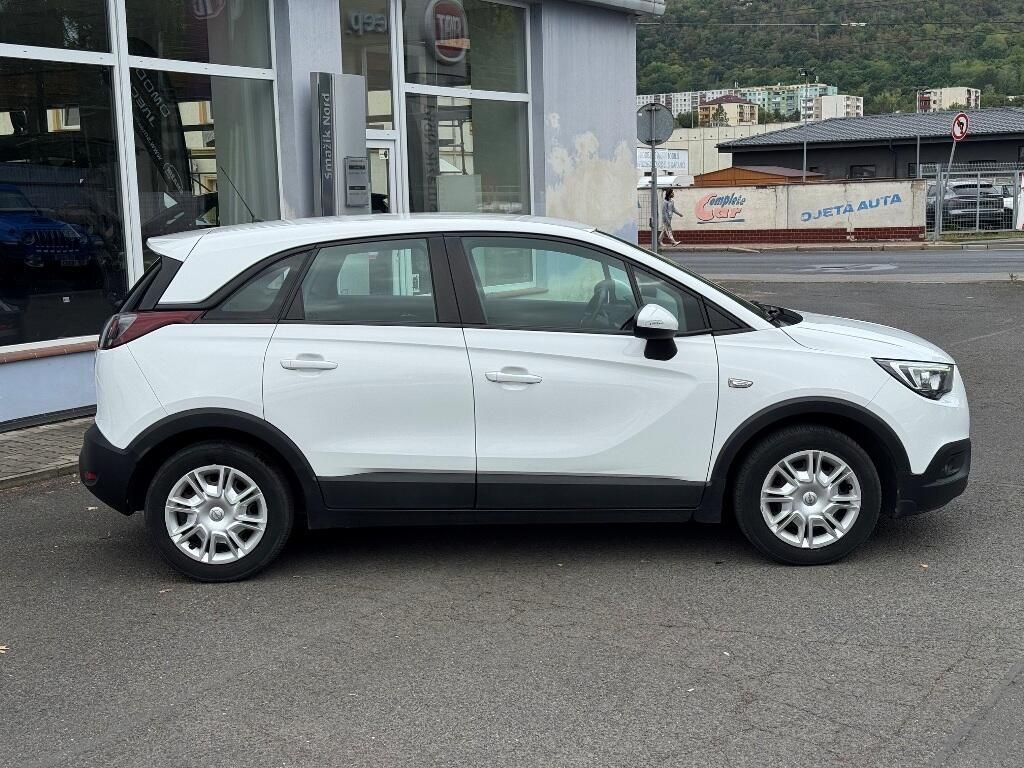 Opel Crossland X, 1,2T (83k) 5MT - fotka 5