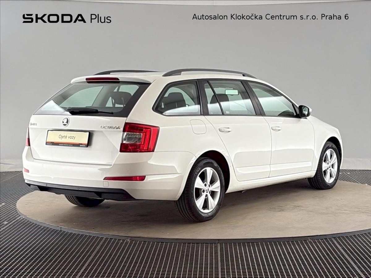 Škoda Octavia, TDI110 kW Elegance 6DSG - fotka 2