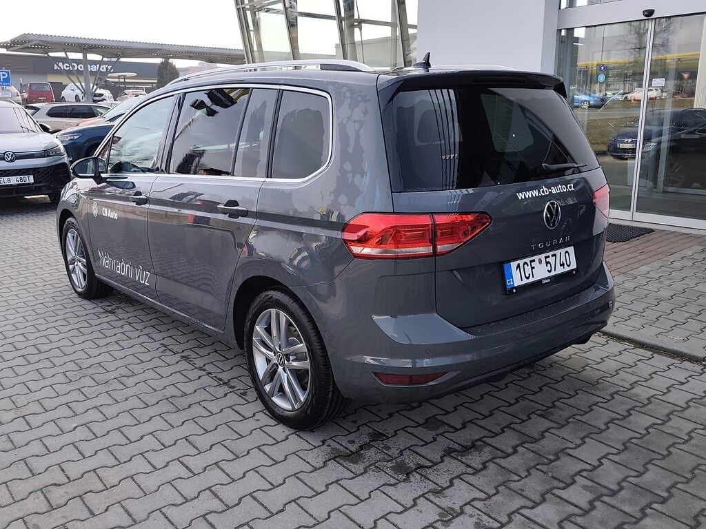Volkswagen Touran, 1,5 TSI 110 kW - fotka 4