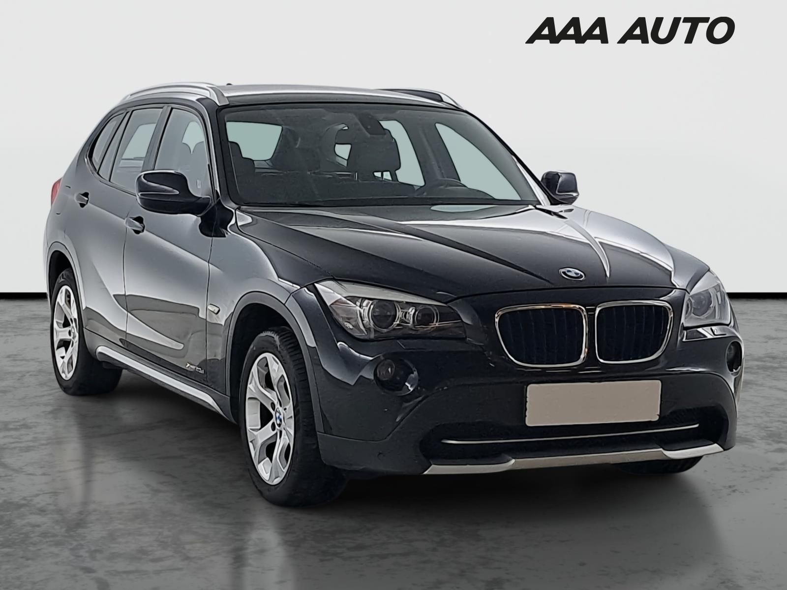 BMW X1, xDrive20d, 4X4, ČR,1.maj