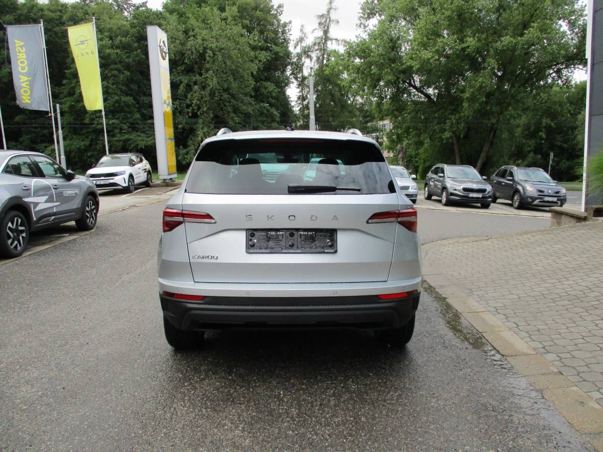 Škoda Karoq, Top Selection 1,5TSI 110kW DSG - fotka 6