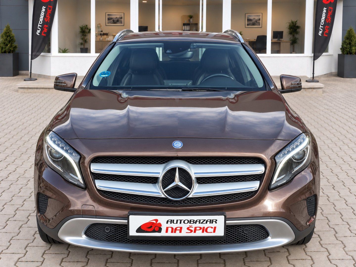 Mercedes-Benz GLA, 220CDI 125kW 4MATIC -TAŽ.ZAŘ. - fotka 3