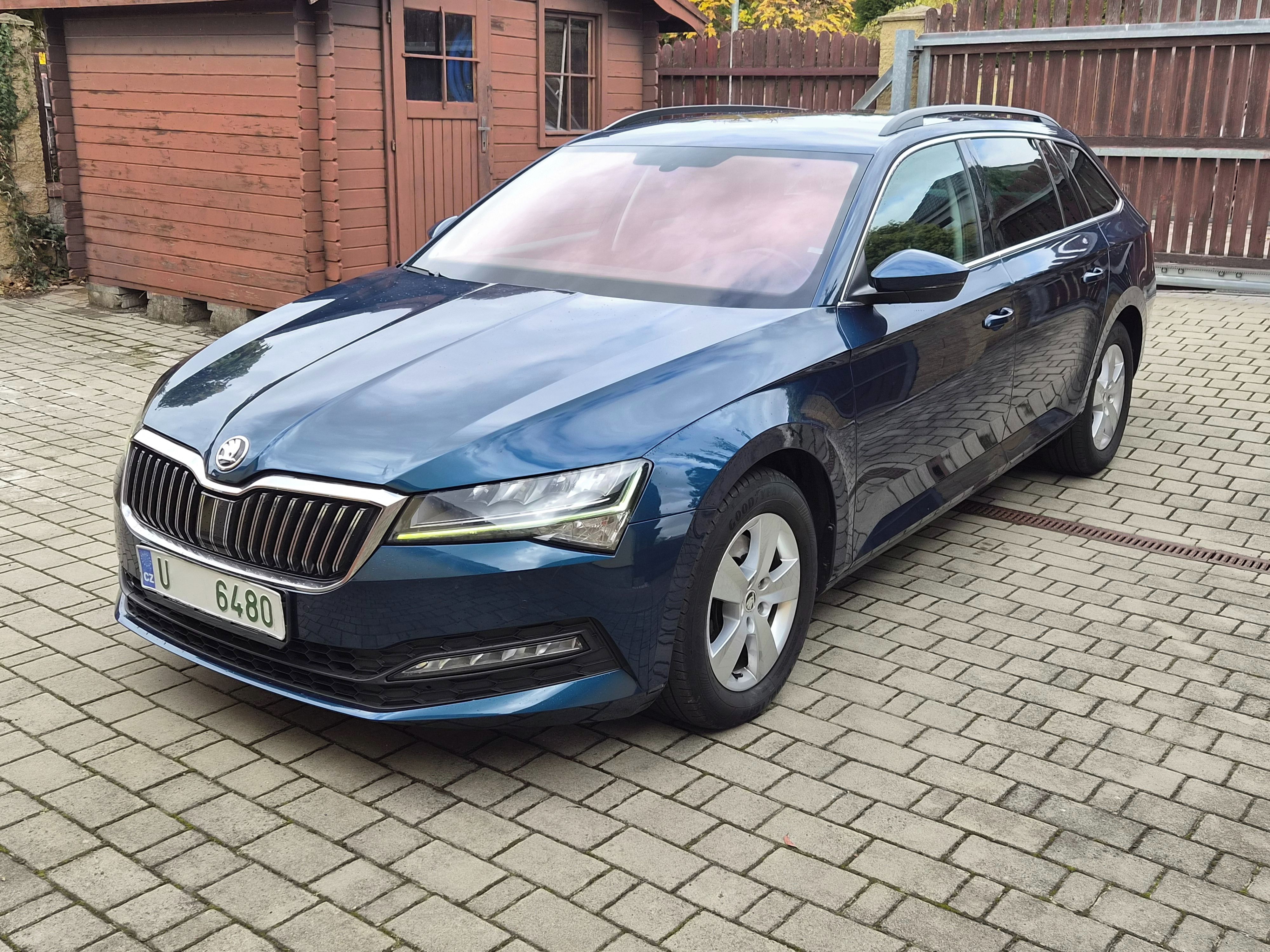 Škoda Superb, 2,0TDi DSG 110kw FACELIFT 2023 - fotka 3