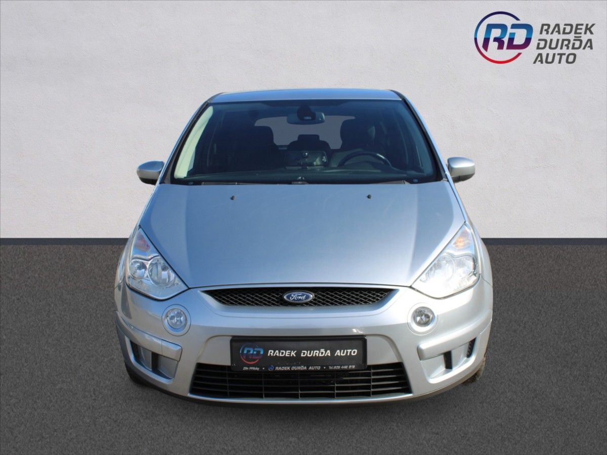 Ford S-MAX, 2,0 TDCi  TAŽNÉ - fotka 2