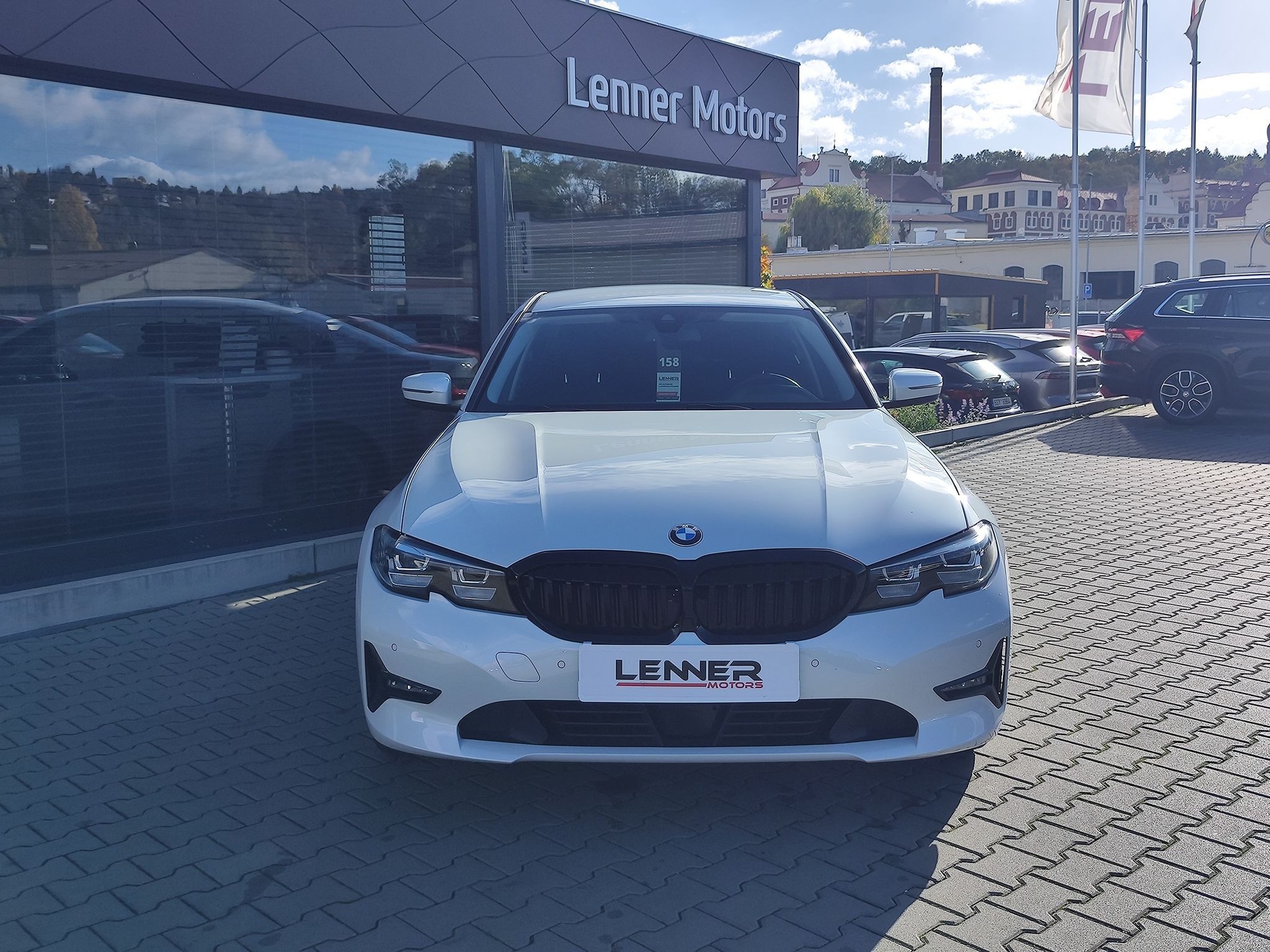 BMW Řada 3, E330/215kW Sportline AT PHEV - fotka 2