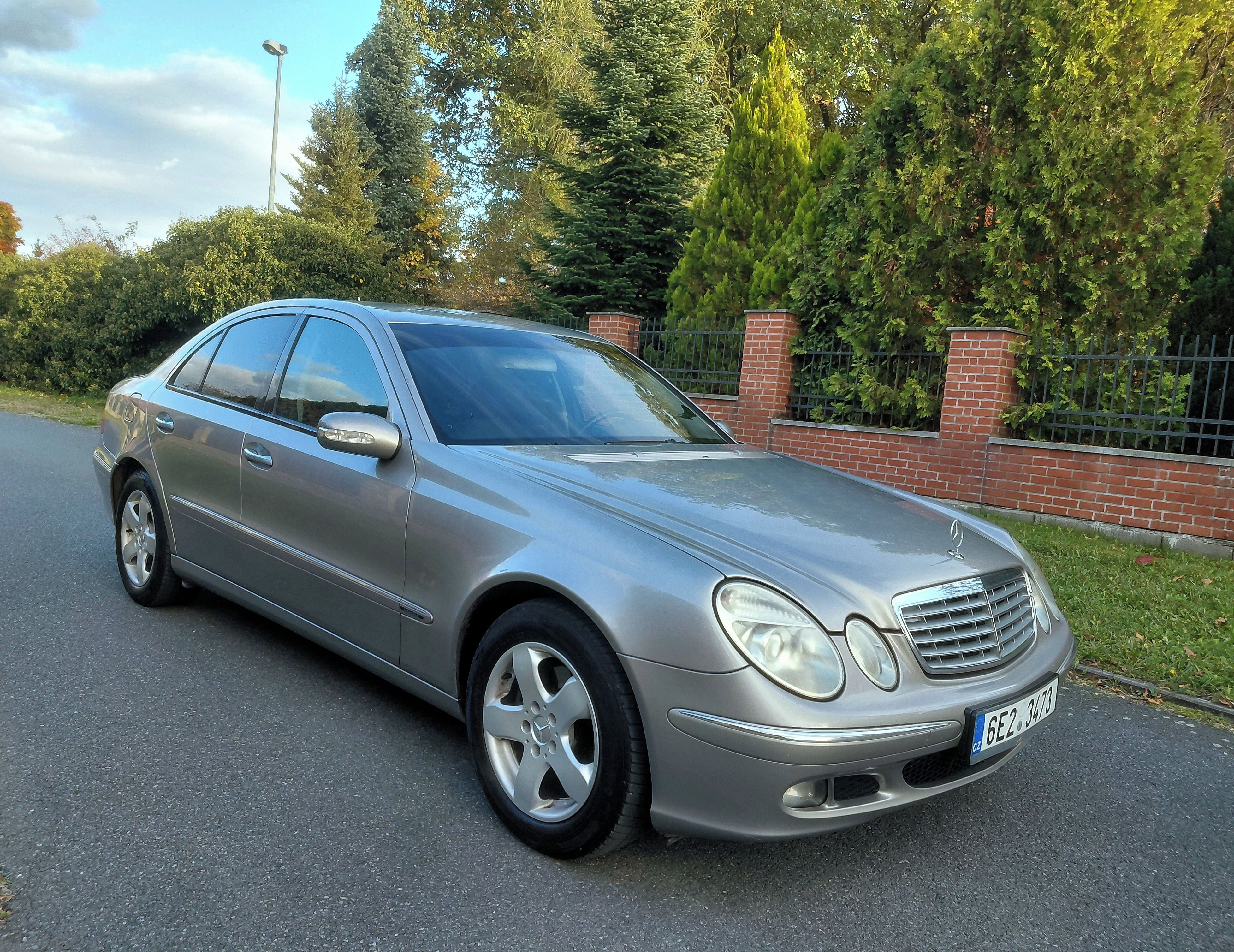 Mercedes-Benz Třídy E, 270CDI Elegance,Automat