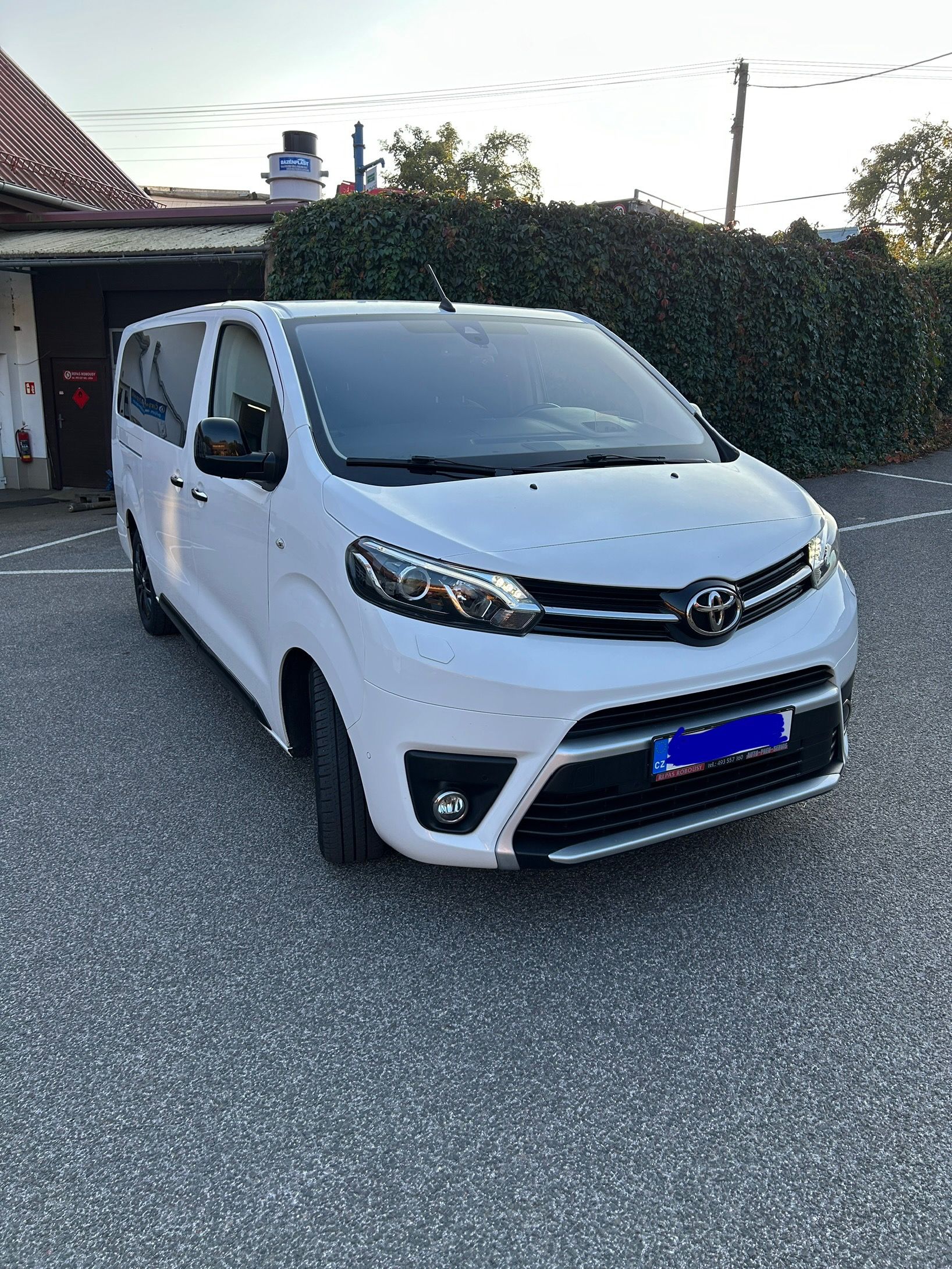 Toyota Proace, Toyota Proace Verso 2.0 - fotka 2
