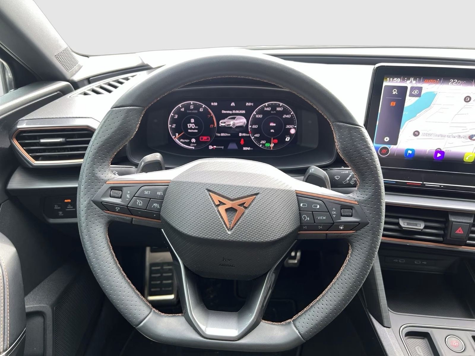 Cupra Leon, ST 2.0 TSI VZ*Kamera*Navi*LED* - fotka 6