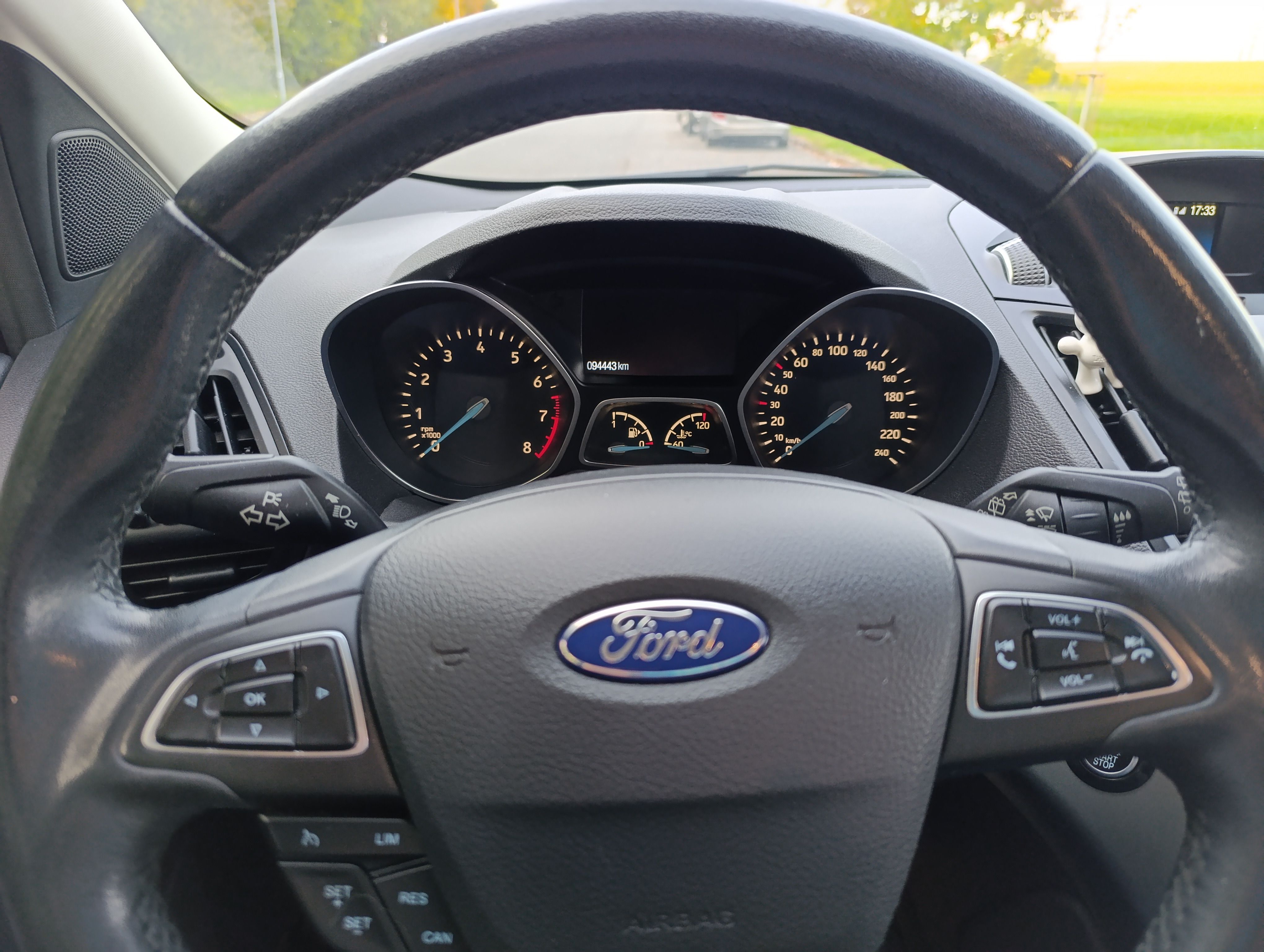Ford Kuga, Ford Kuga 1.5 EcoBoost 2017 - fotka 4