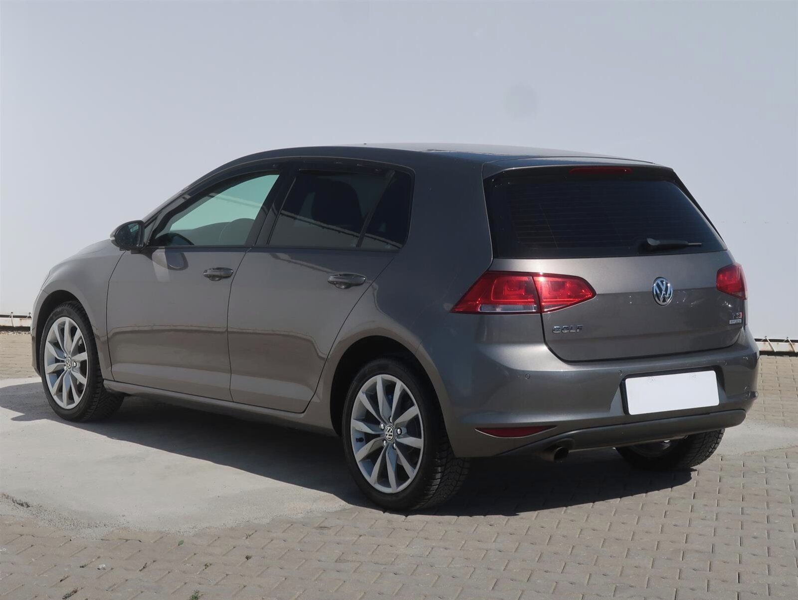 Volkswagen Golf, 1.2 TSI, Serv.kniha - fotka 4