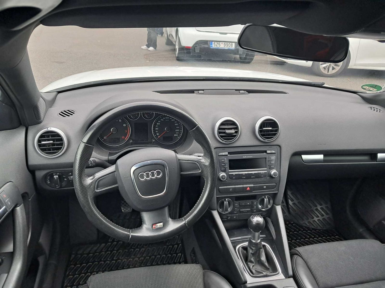Audi A3, 1.4 TFSI, Kožené sedačky - fotka 3