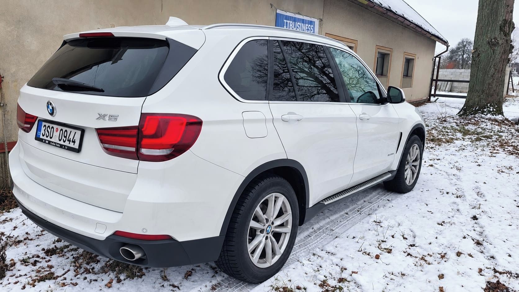 BMW X5, xDrive30d, 190kW, automat - fotka 3