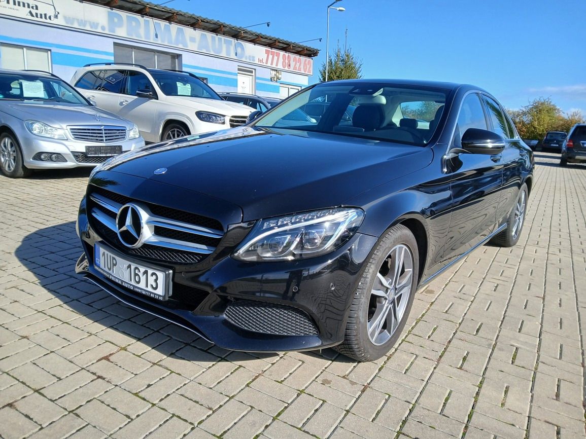 Mercedes-Benz Třídy C, C 200