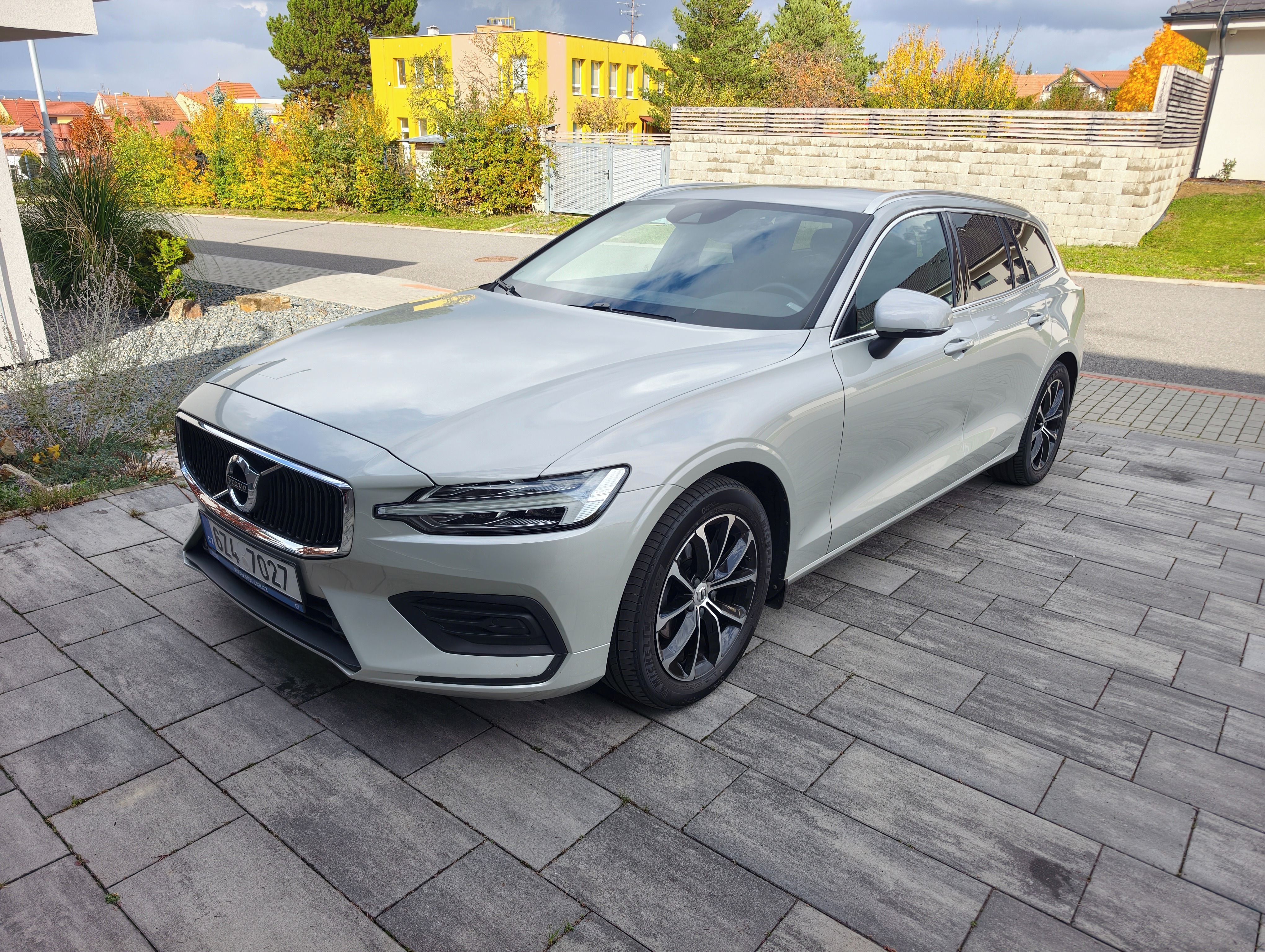 Volvo V60, Volvo V60 D4 (2019) koupeno ČR