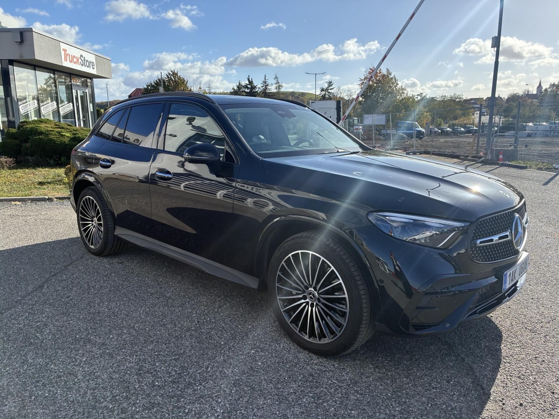 Mercedes-Benz GLC, 220d 4MATIC - fotka 2