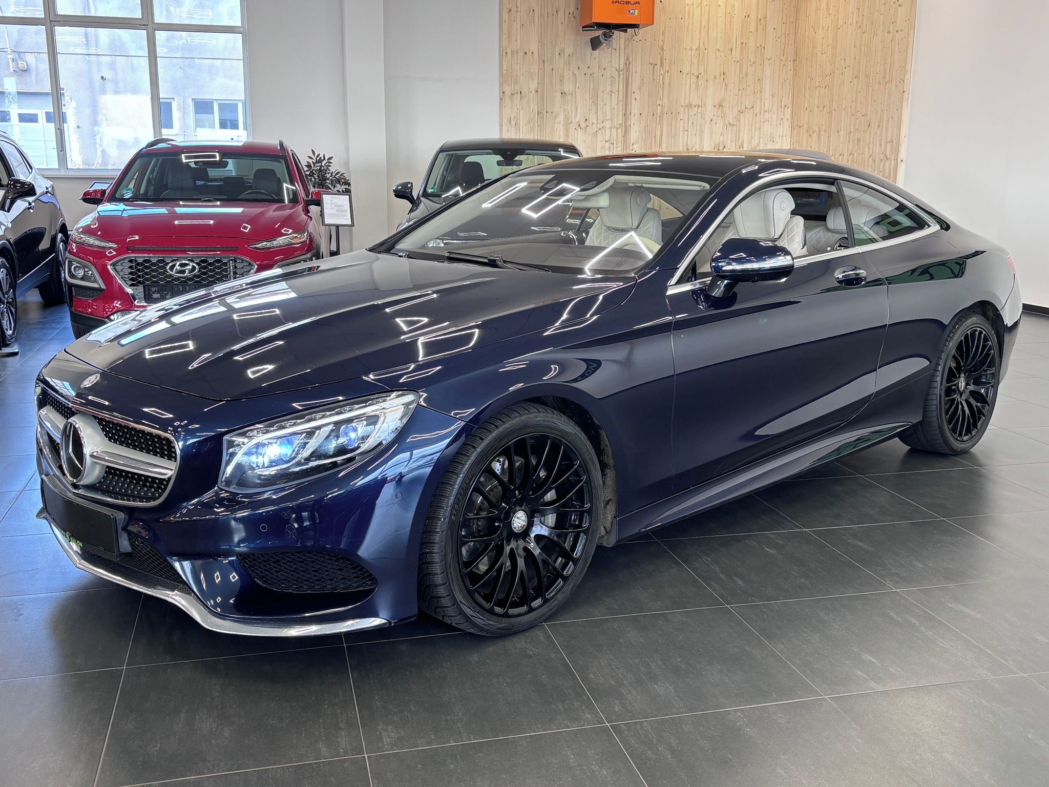 Mercedes-Benz Třídy S, 4Matic 335kW, LED, 360Kamera - fotka 3
